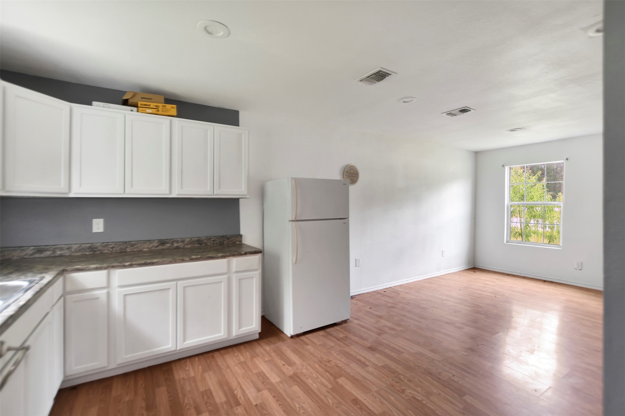 6396 & 6400 Fm 356, Trinity, TX, 75862 | 5299060 | Realty Texas LLC