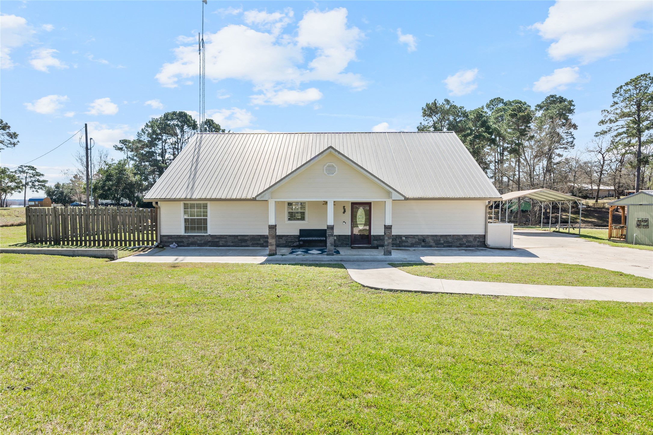 6776 Fm 356, Trinity, TX, 75862 | 25212701 | Realty Texas LLC