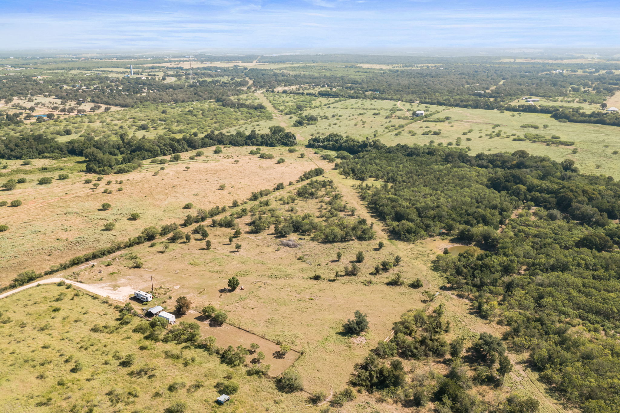 625 Callihan RD, Luling, TX, 78648 | 4833101 | Realty Texas LLC