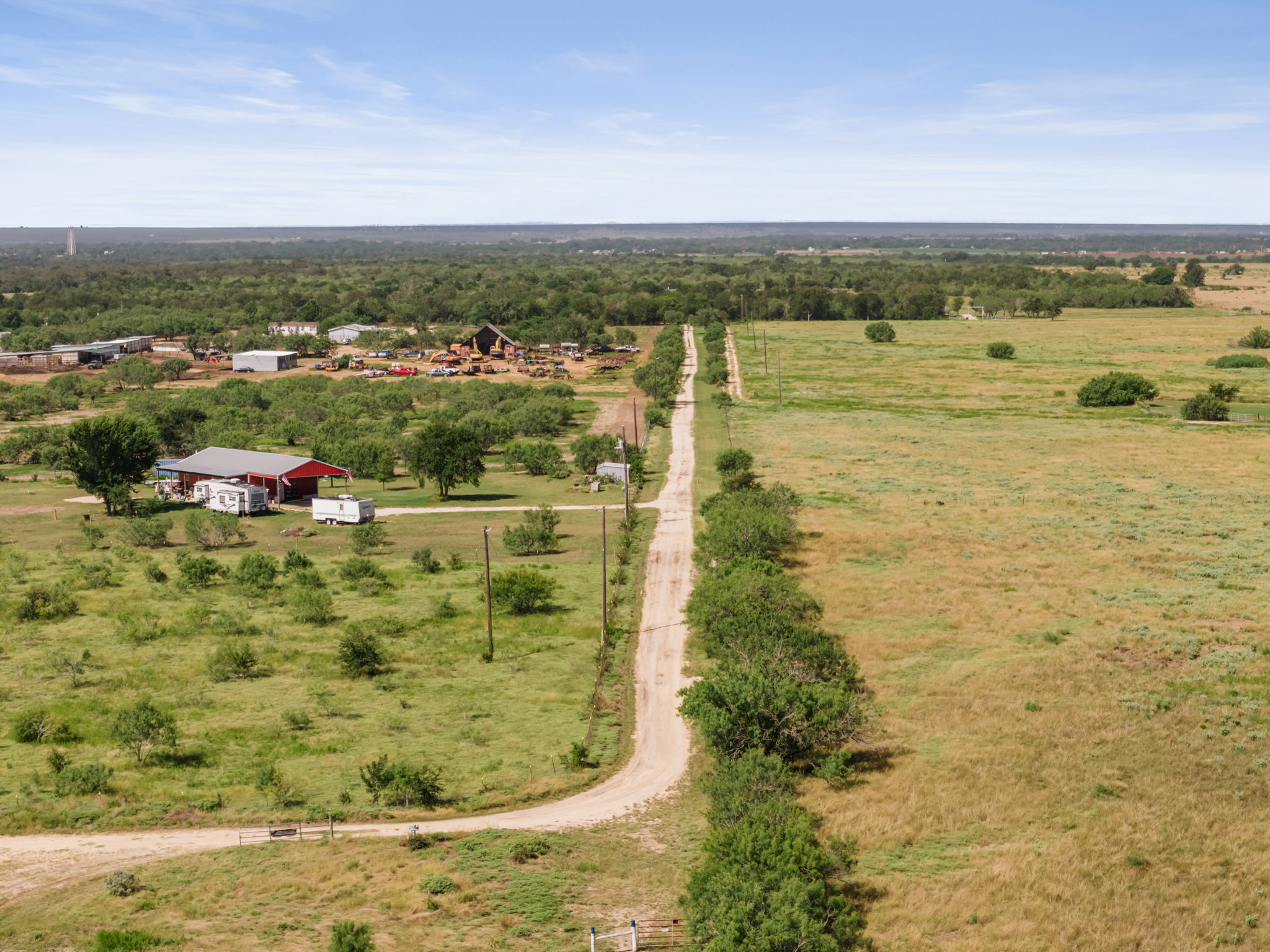 625 Callihan RD, Luling, TX, 78648 | 4833101 | Realty Texas LLC