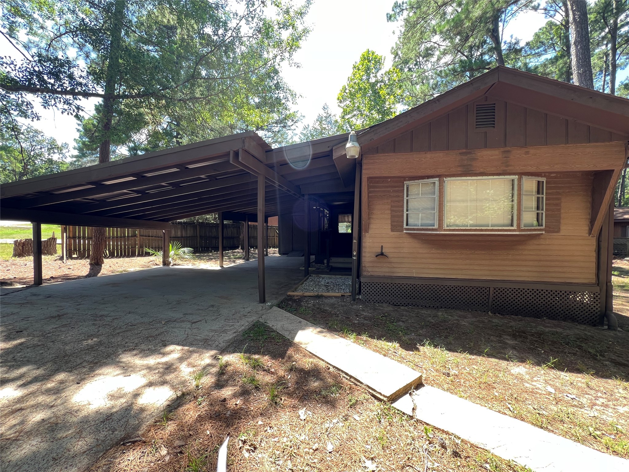 39 E Whippoorwill Lane, Trinity, TX, 75862 | 11248304 | Realty Texas LLC