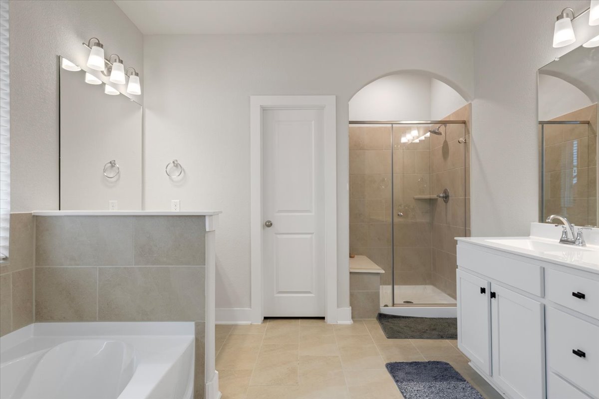 450 Durian LOOP, Buda, TX, 78610 | 6529732 | Realty Texas LLC