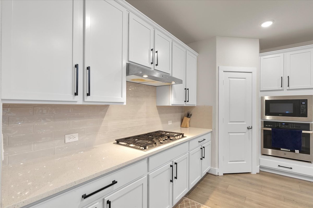 450 Durian LOOP, Buda, TX, 78610 | 6529732 | Realty Texas LLC
