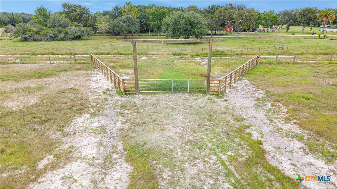 4889 SH 111, Midfield, TX, 77458 | 621930 | Realty Texas LLC