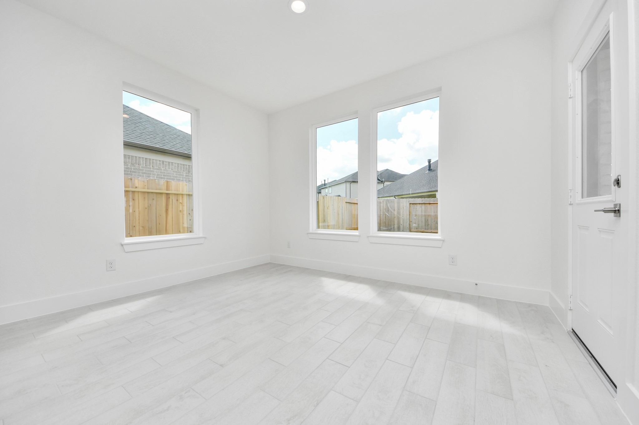 3038 Native Spring Drive, Spring, TX, 77373 | 32149007 | Realty Texas LLC