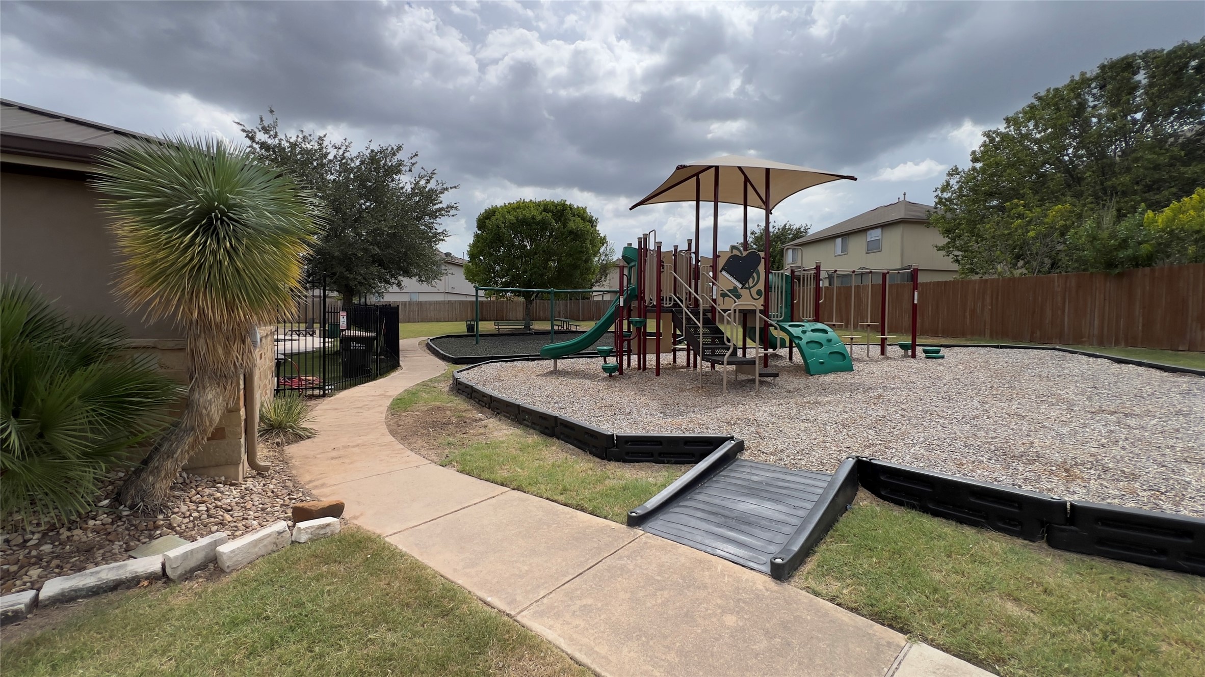 357 Nottingham LOOP, Kyle, TX, 78640 | 1578032 | Realty Texas LLC