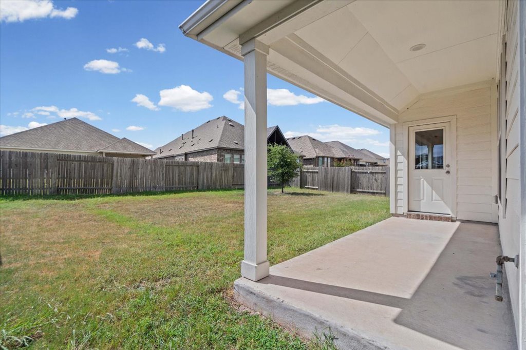 277 Spinnaker LOOP, Kyle, TX, 78640 | 2882006 | Realty Texas LLC