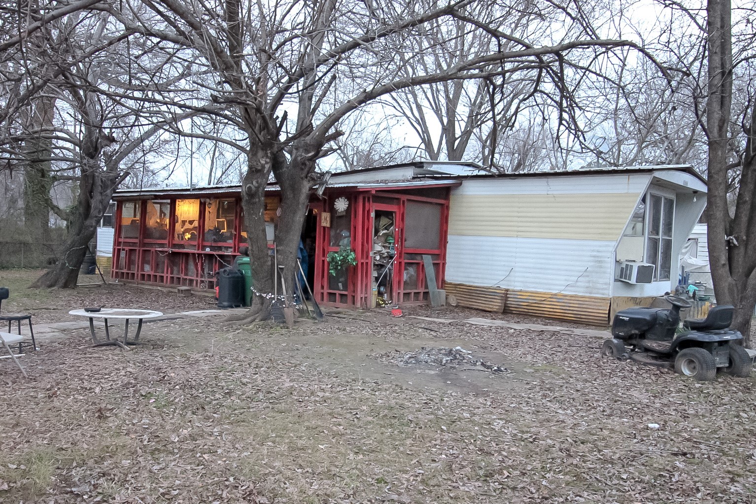 210 E 9th, Hooks, TX, 75561 | 21361631 | Realty Texas LLC