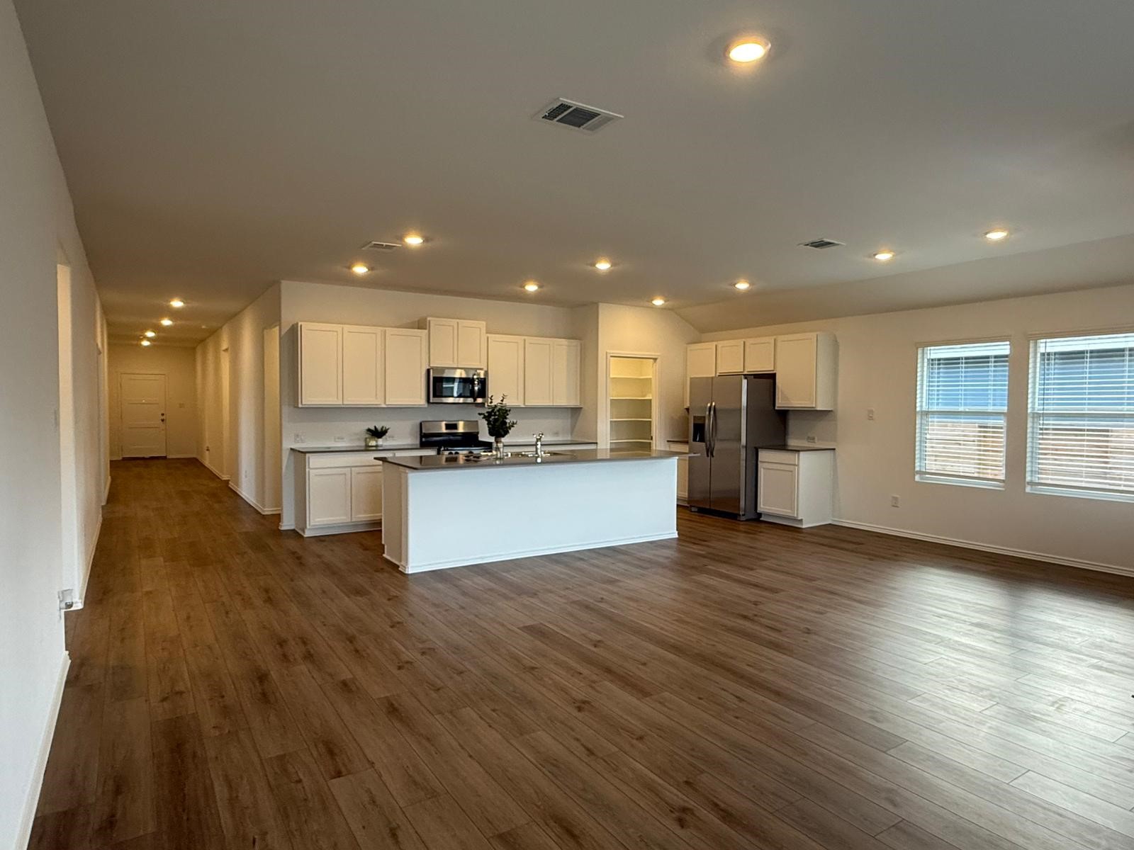 290 Gresham, Kyle, TX, 78640 | 1478291 | Realty Texas LLC