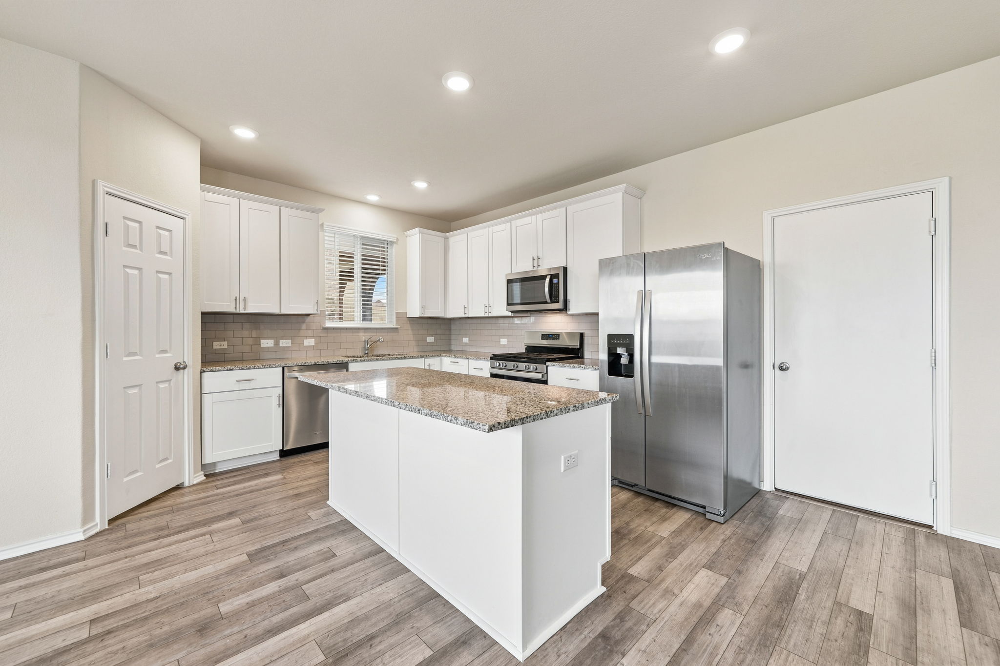 499 Tree Nut LOOP, Buda, TX, 78610 | 3862592 | Realty Texas LLC