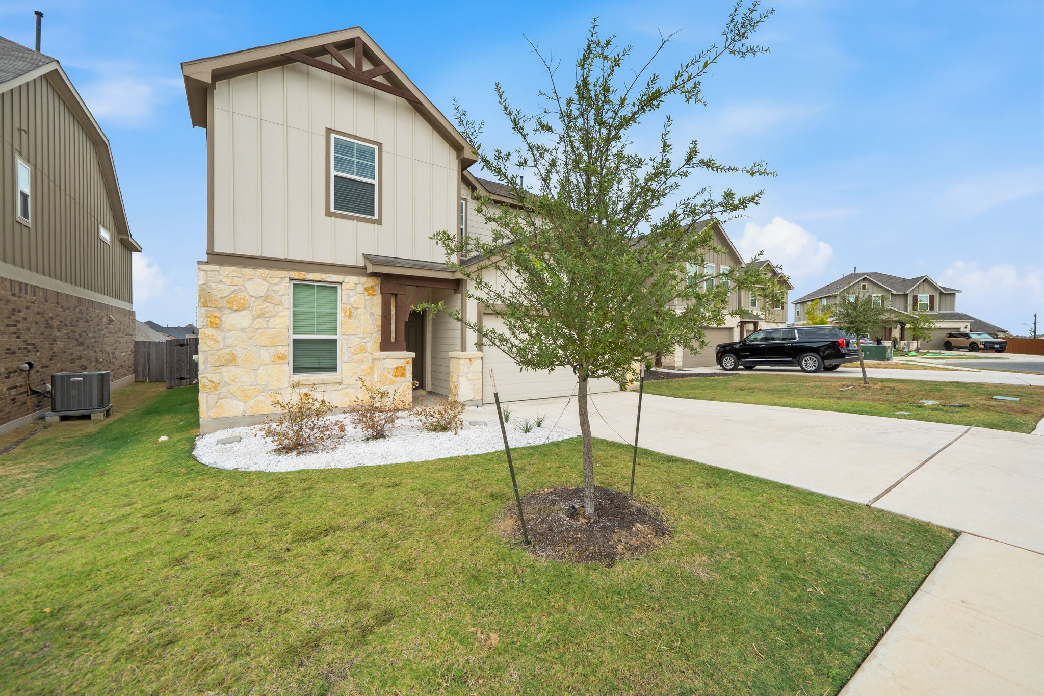 499 Tree Nut LOOP, Buda, TX, 78610 | 3862592 | Realty Texas LLC