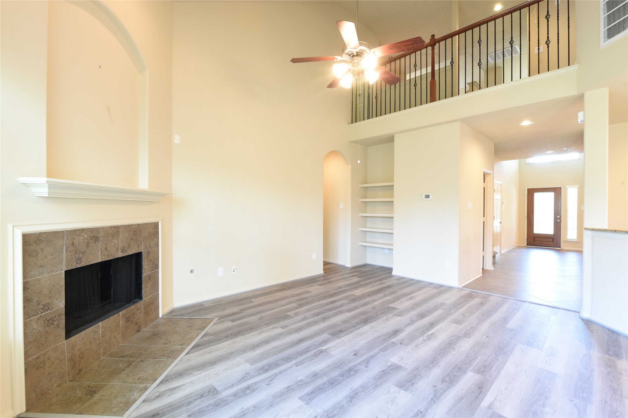 118 E Lasting Spring Circle, Spring, TX, 77389 | 53915872 | Realty Texas LLC