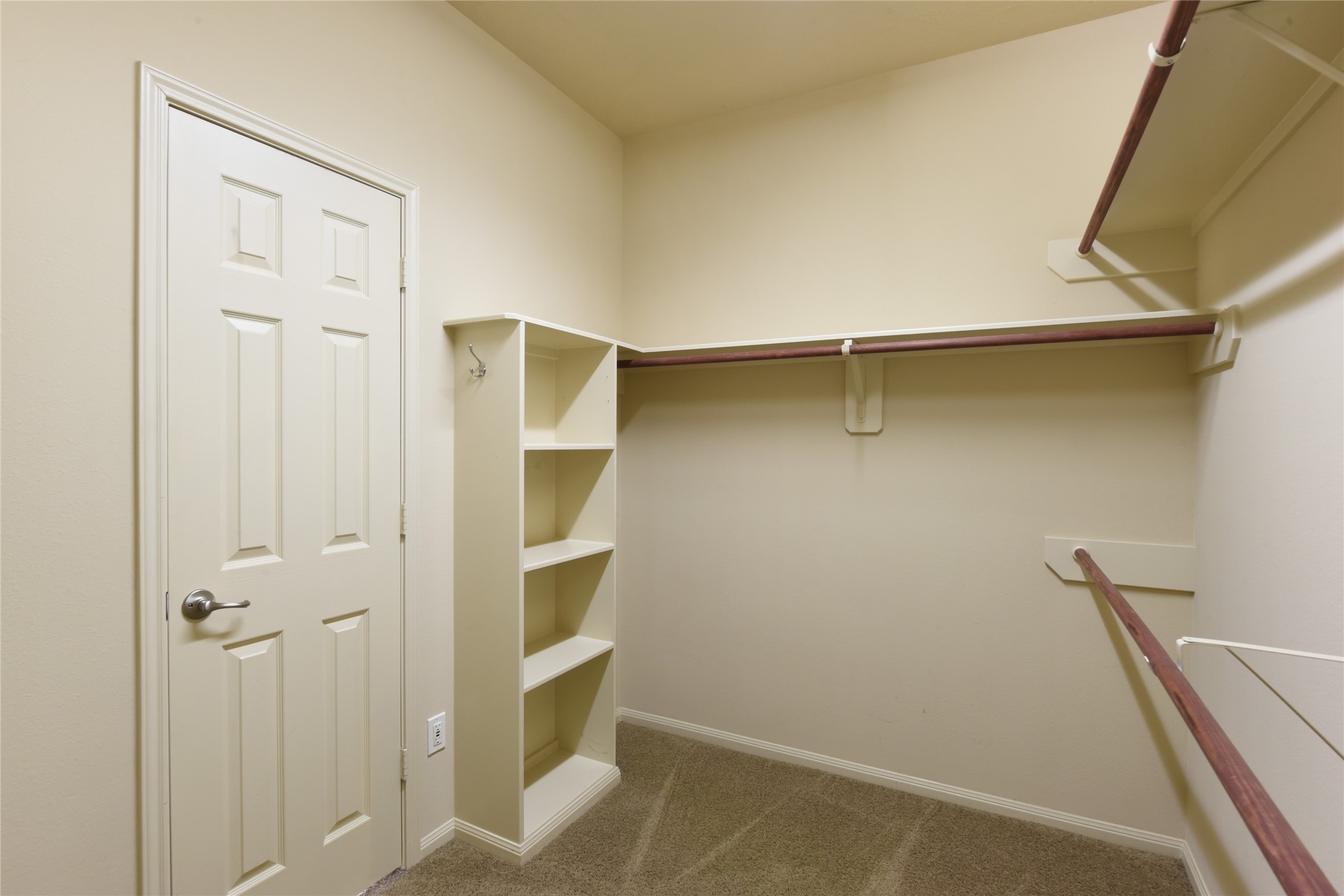 118 E Lasting Spring Circle, Spring, TX, 77389 | 53915872 | Realty Texas LLC