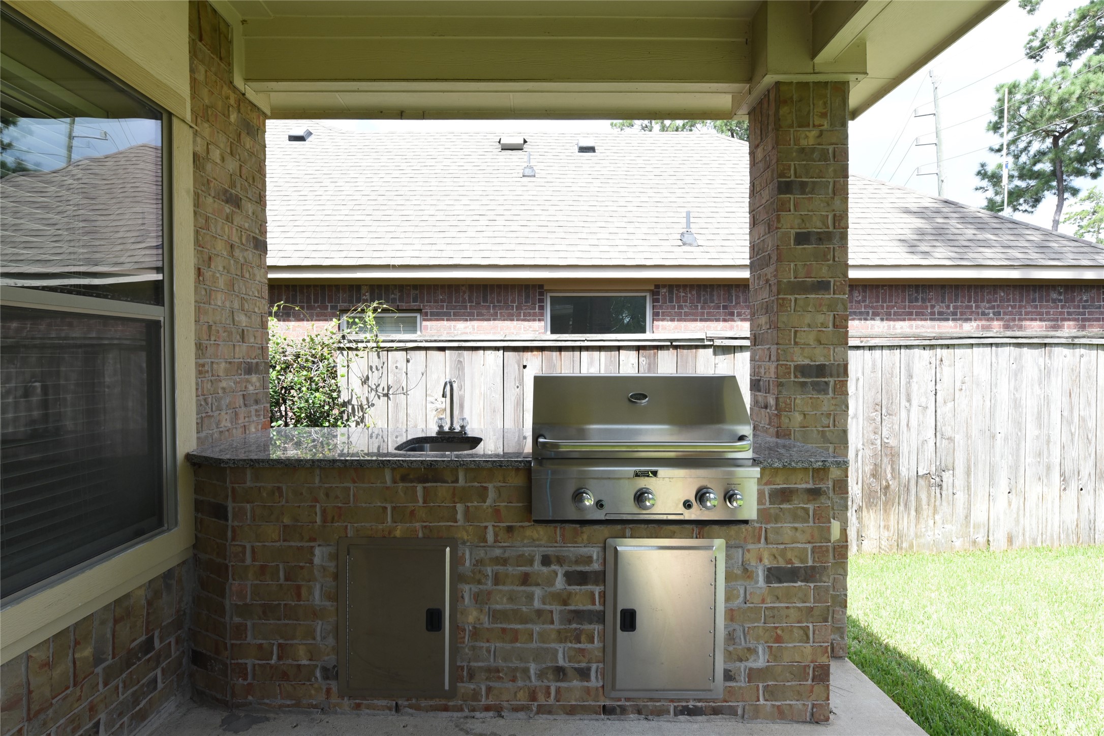 118 E Lasting Spring Circle, Spring, TX, 77389 | 53915872 | Realty Texas LLC