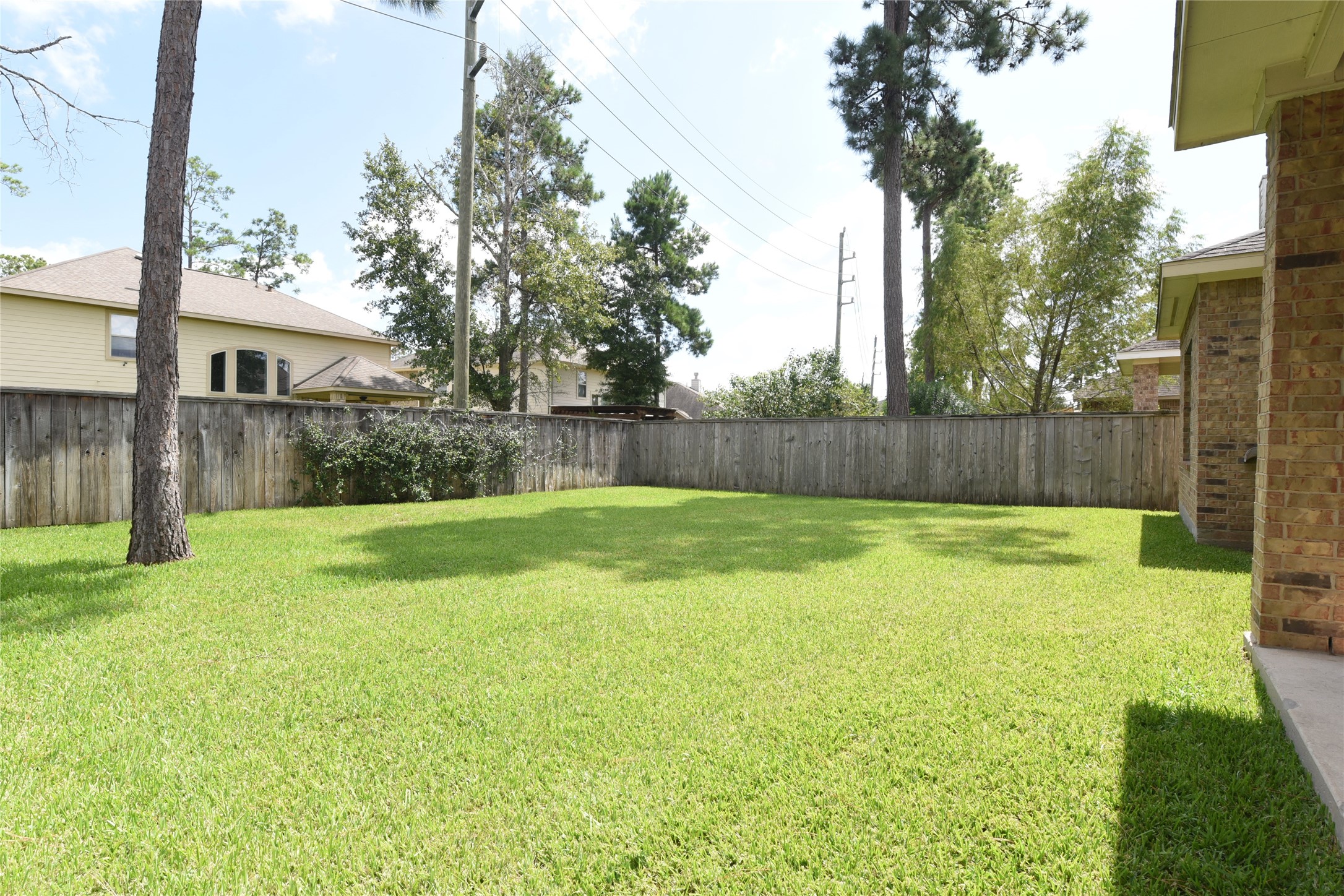 118 E Lasting Spring Circle, Spring, TX, 77389 | 53915872 | Realty Texas LLC