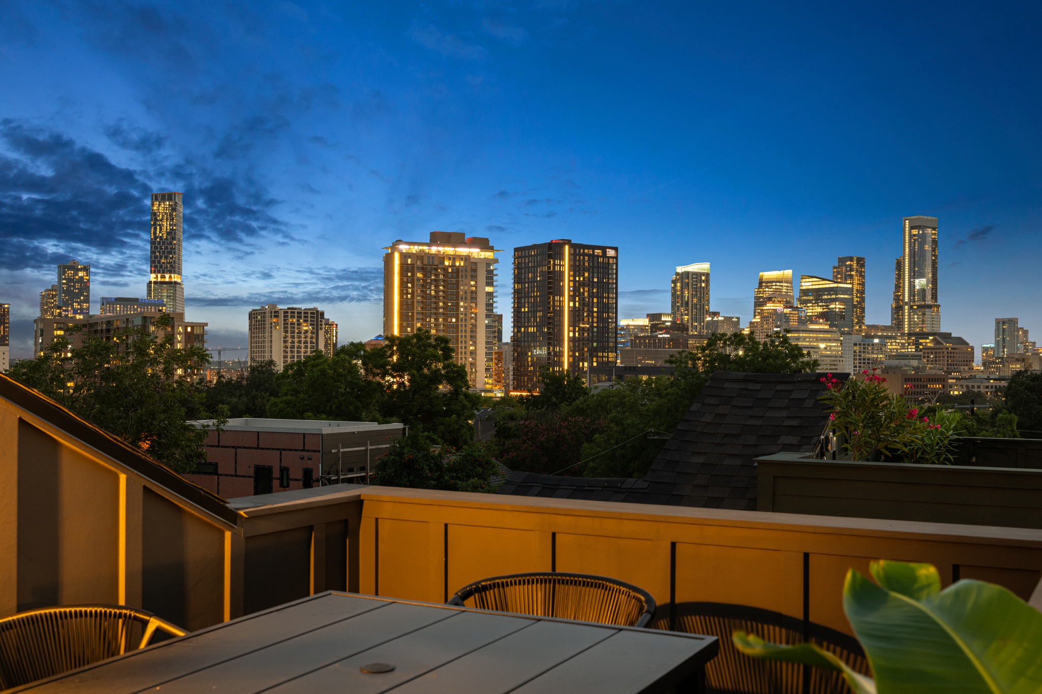 1007 E 15th ST 3, Austin, TX, 78702 | 2875855 | Realty Texas LLC