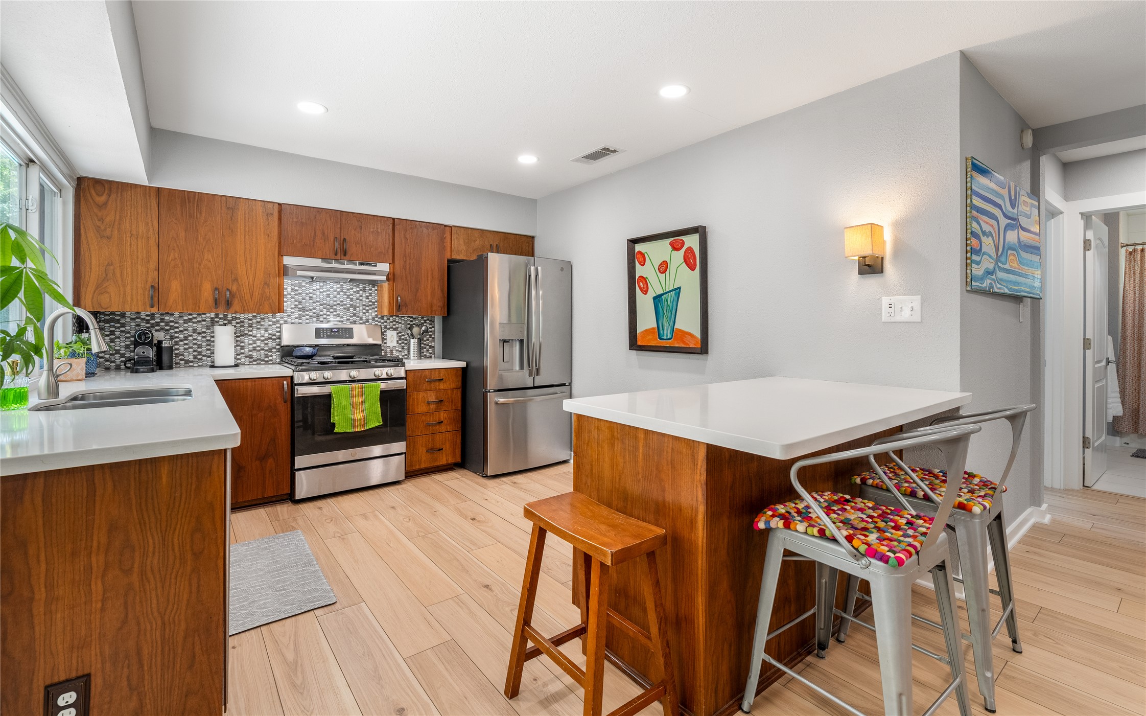 508 Gate Tree LN, Austin, TX, 78745 | 5637883 | Realty Texas LLC