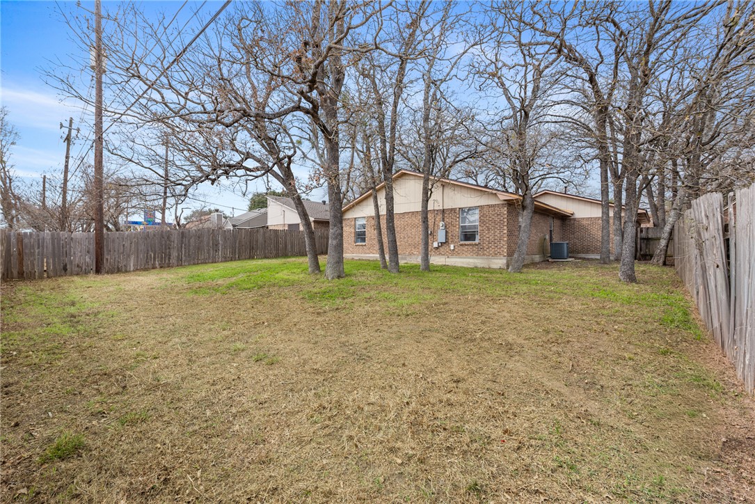 3239 Red Robin Loop, Bryan, TX, 77802 | 26010608 | Realty Texas LLC