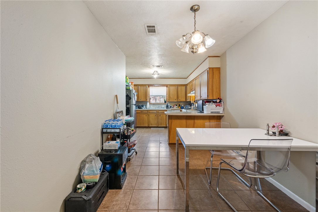 3239 Red Robin Loop, Bryan, TX, 77802 | 26010608 | Realty Texas LLC
