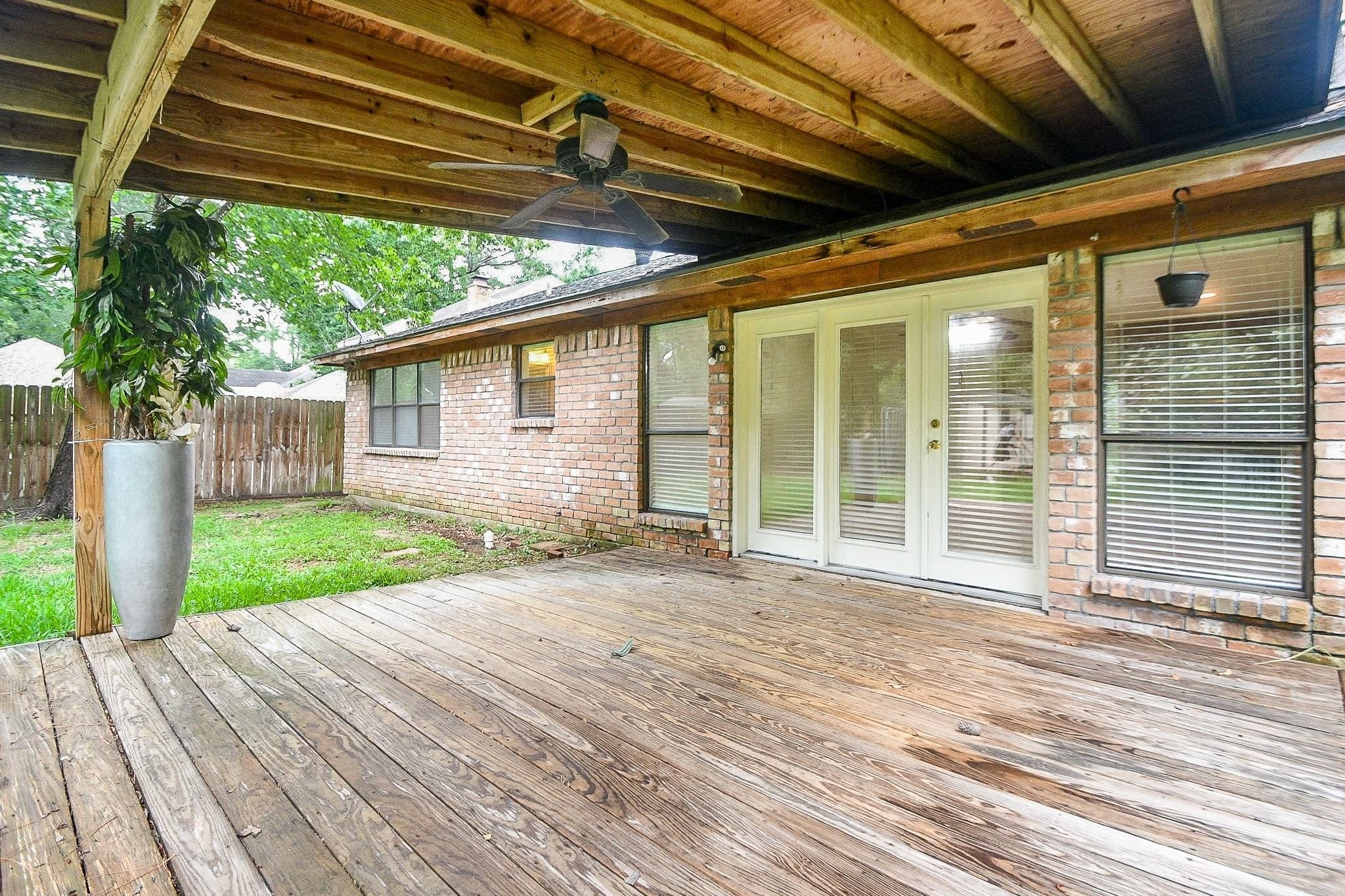 6702 Spring Leaf Drive, Spring, TX, 77379 | 36653158 | Realty Texas LLC
