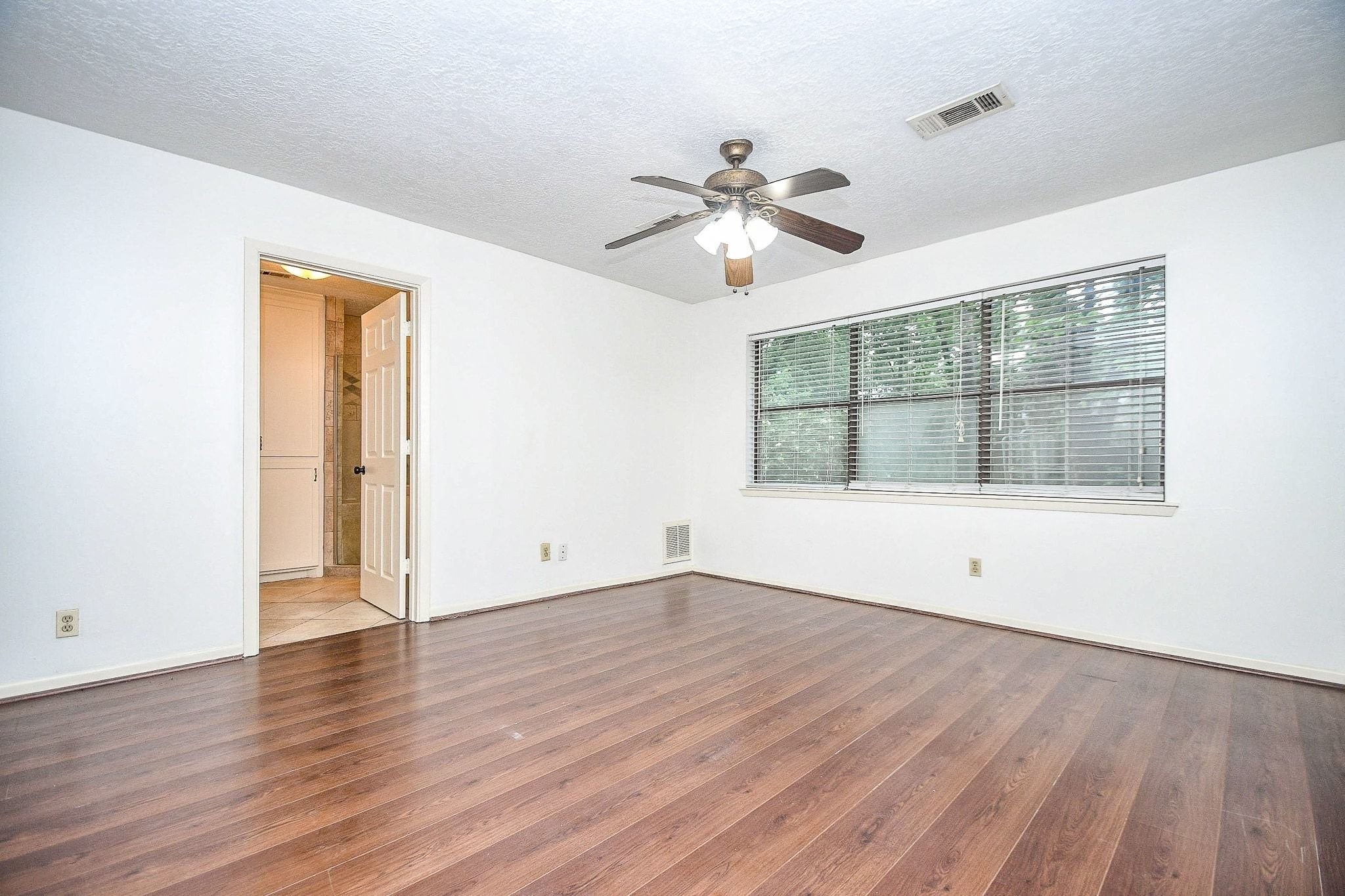 6702 Spring Leaf Drive, Spring, TX, 77379 | 28411307 | Realty Texas LLC