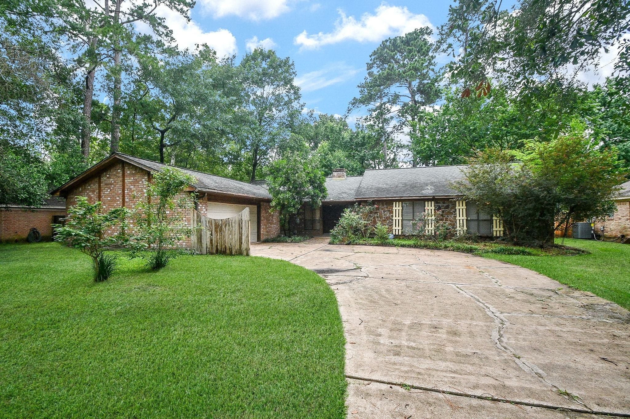 6702 Spring Leaf Drive, Spring, TX, 77379 | 28411307 | Realty Texas LLC