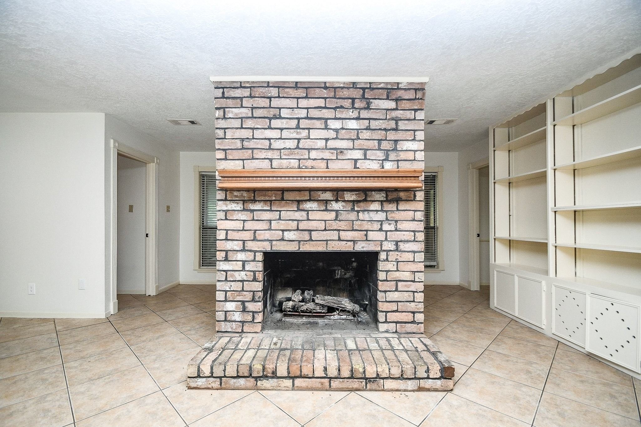 6702 Spring Leaf Drive, Spring, TX, 77379 | 28411307 | Realty Texas LLC