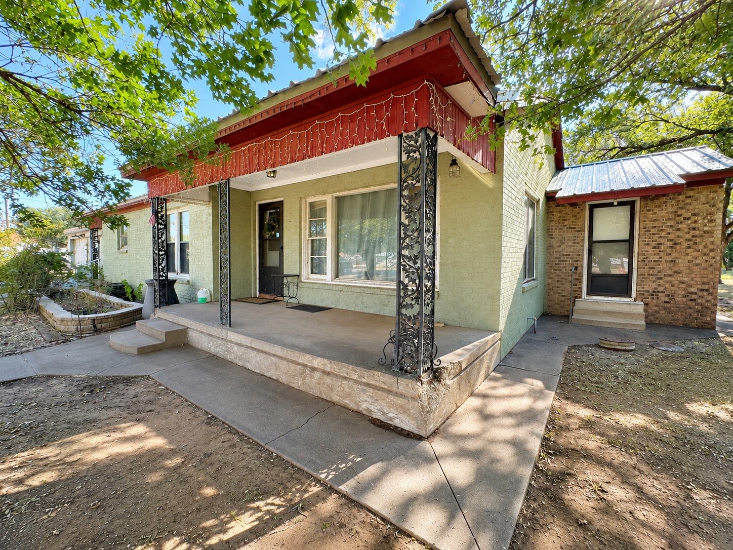 1 Avenue K E, Haskell, TX, 79521 | 21363378 | Realty Texas LLC