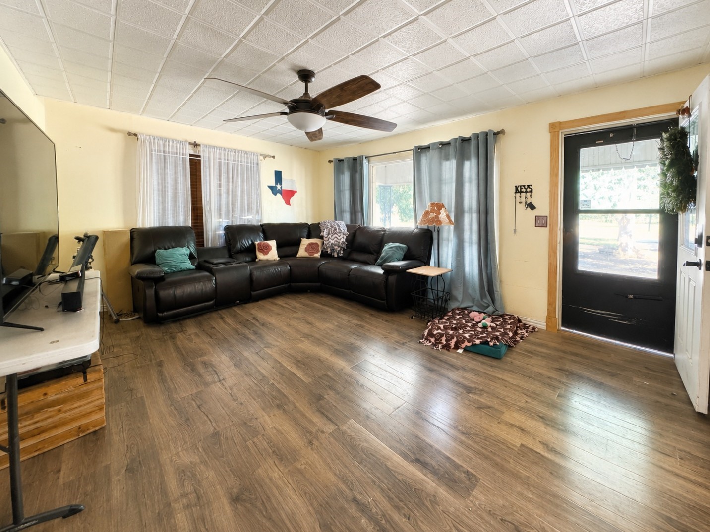 1 Avenue K E, Haskell, TX, 79521 | 21363378 | Realty Texas LLC