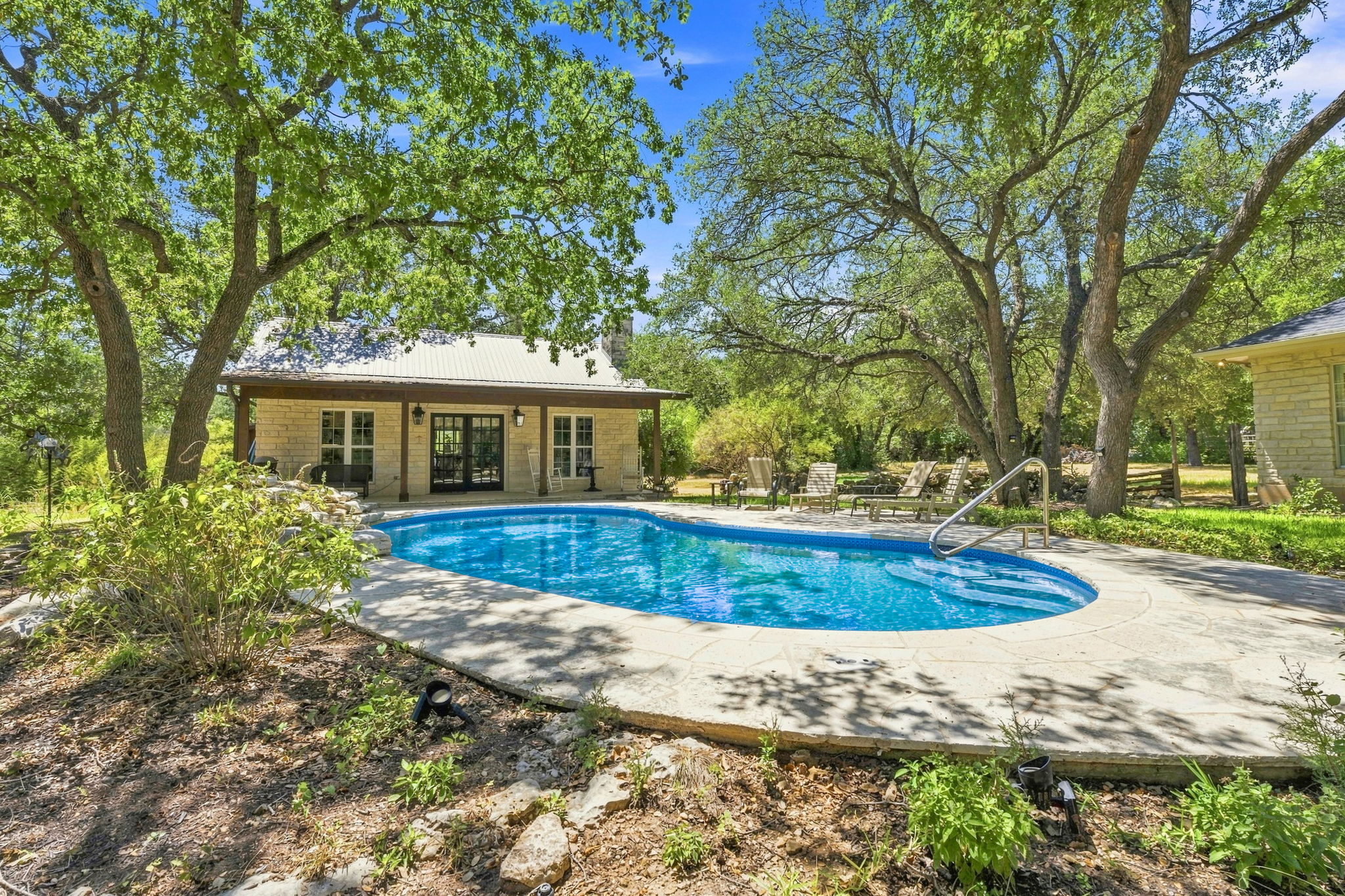 262 E Ridgewood RD, Georgetown, TX, 78633 | 1817685 | Realty Texas LLC