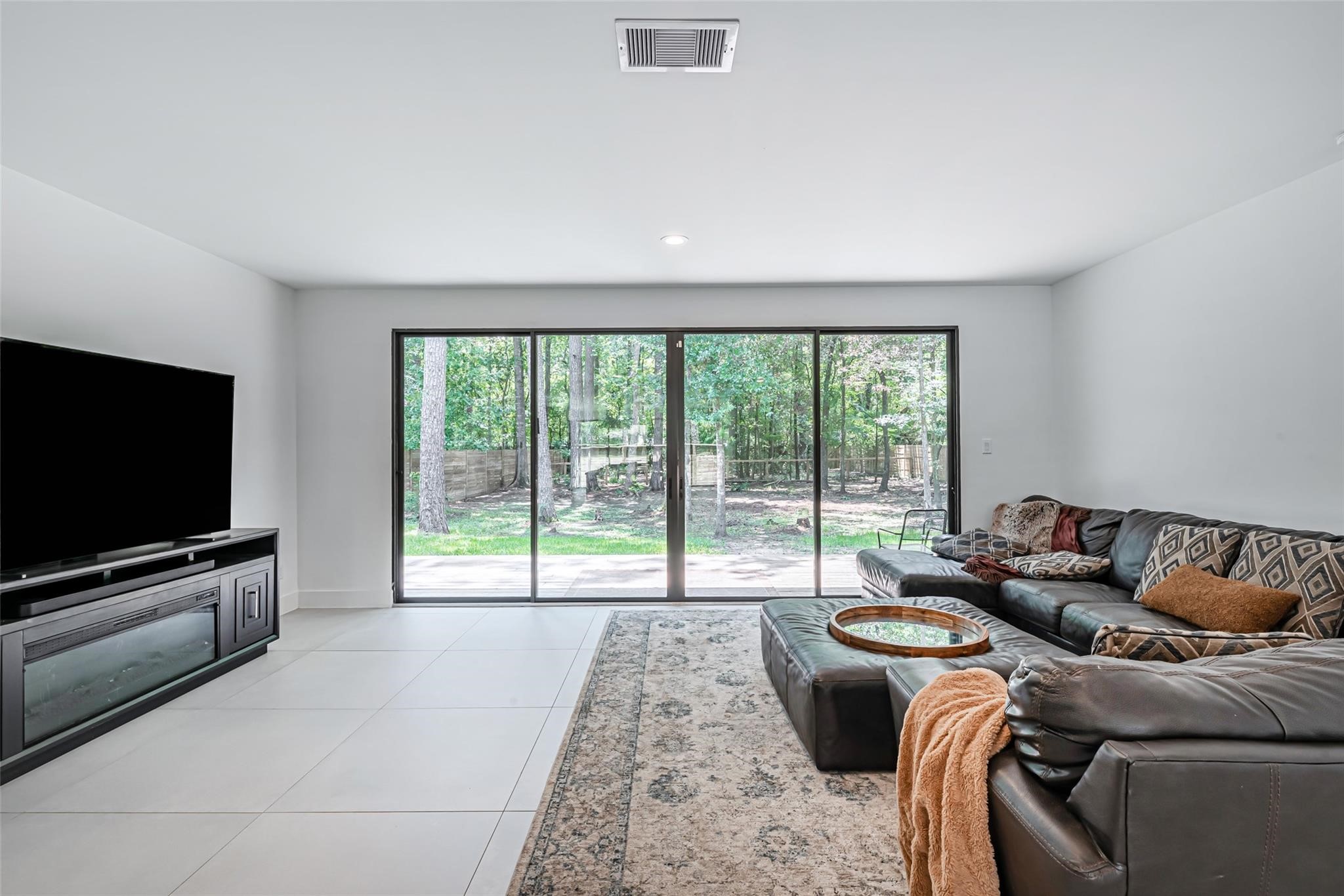 1601 Beech Drive, Conroe, TX, 77385 | 10083145 | Realty Texas LLC
