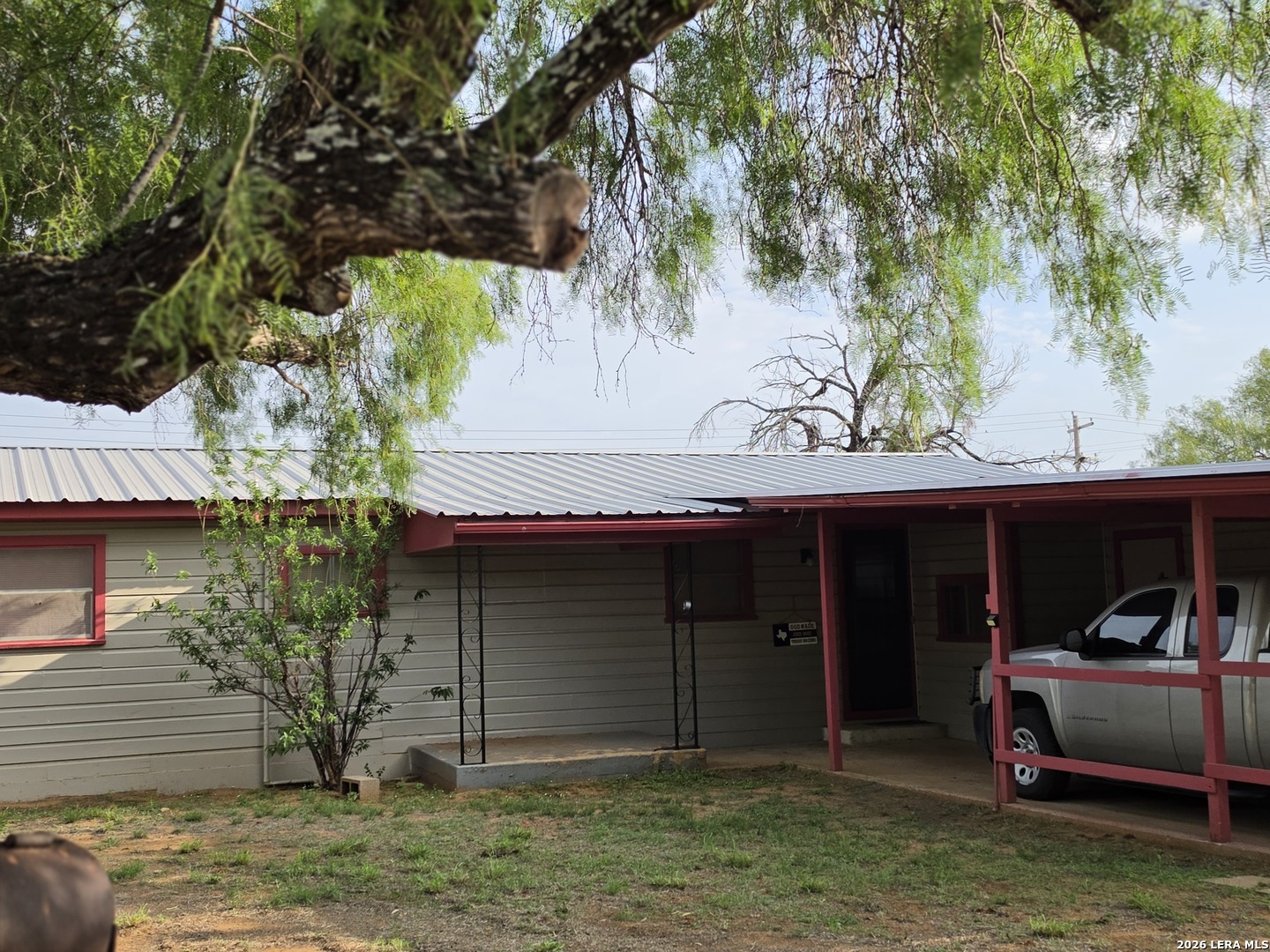 508 Nueces, Cotulla, TX, 78014 | 1967540 | Realty Texas LLC