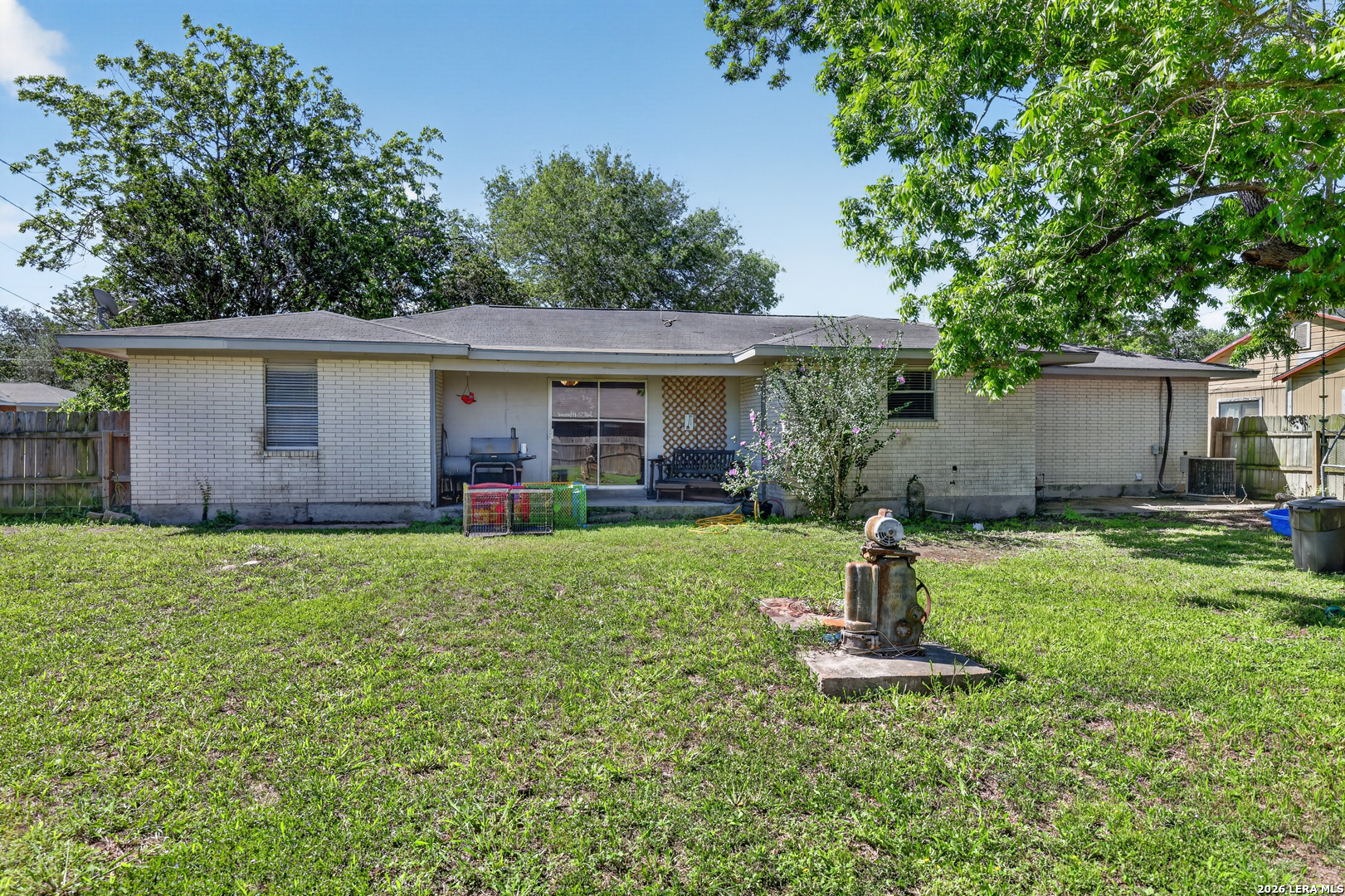 1011 E Hefferman, Beeville, TX, 78102 | 1967858 | Realty Texas LLC