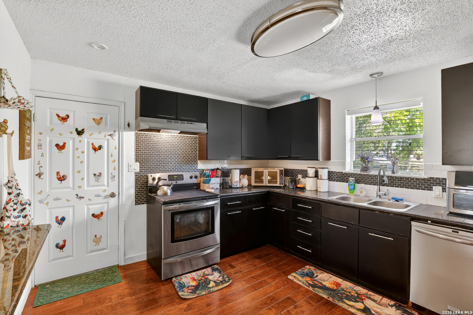 1011 E Hefferman, Beeville, TX, 78102 | 1967858 | Realty Texas LLC