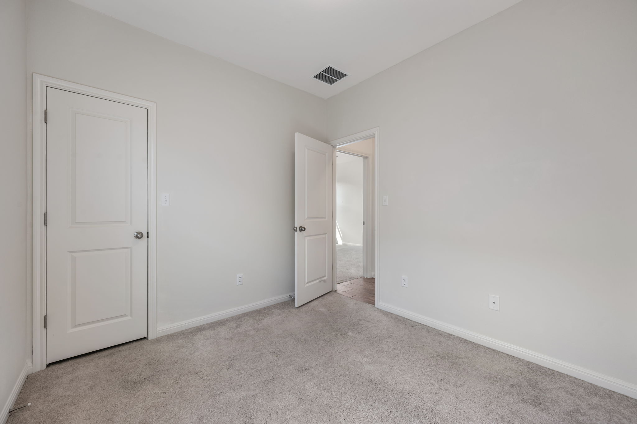 2805 Seneca PATH 31, Leander, TX, 78641 | 5734237 | Realty Texas LLC