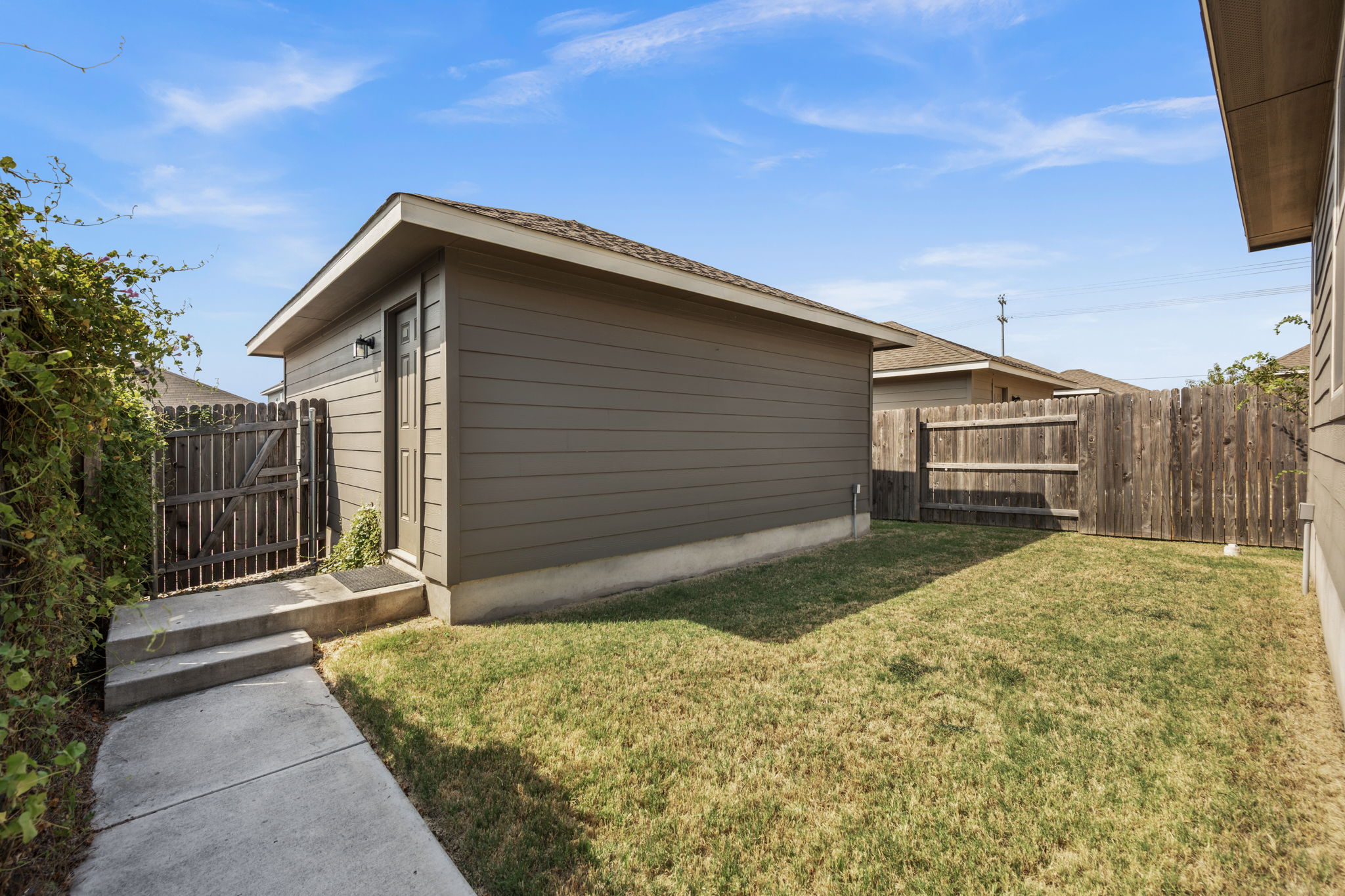 2805 Seneca PATH 31, Leander, TX, 78641 | 5734237 | Realty Texas LLC