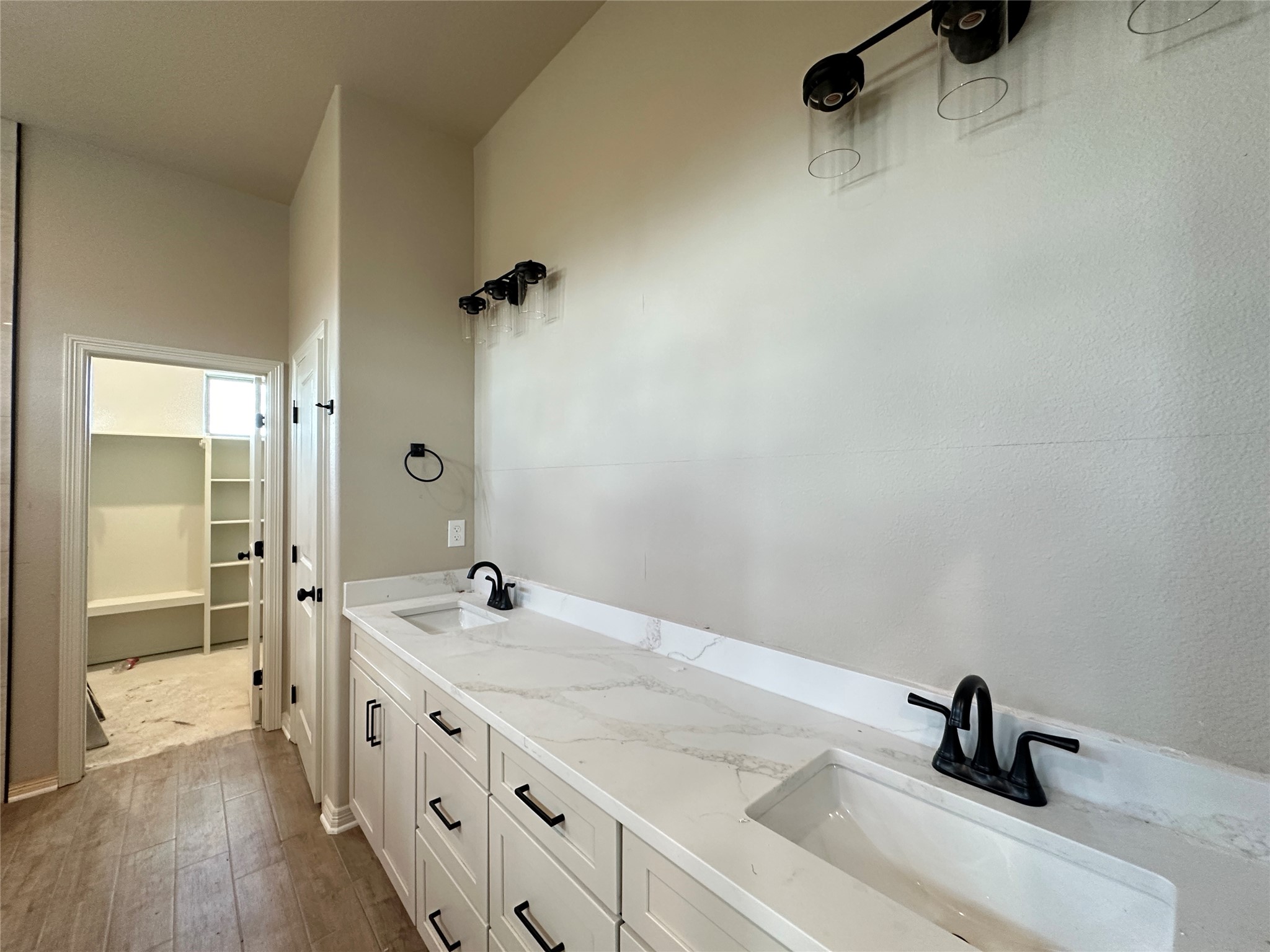 131 Lasso Loop, Lorena, TX, 76655 | 21376825 | Realty Texas LLC
