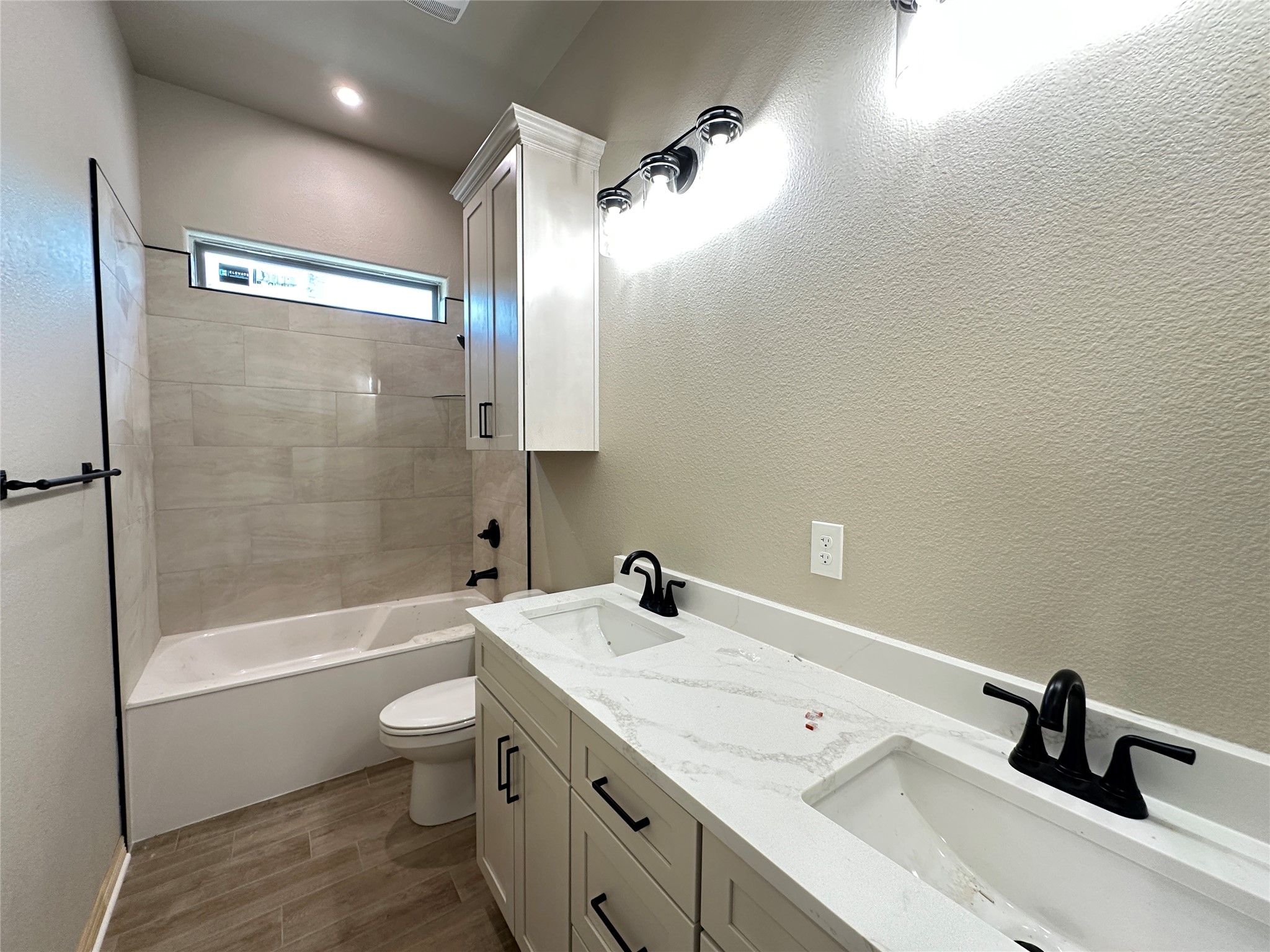131 Lasso Loop, Lorena, TX, 76655 | 21376825 | Realty Texas LLC