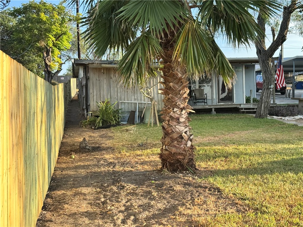307 Stephens Loop, Mathis, TX, 78368 | 479963 | Realty Texas LLC