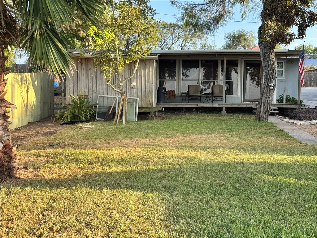 307 Stephens Loop, Mathis, TX, 78368 | 479963 | Realty Texas LLC