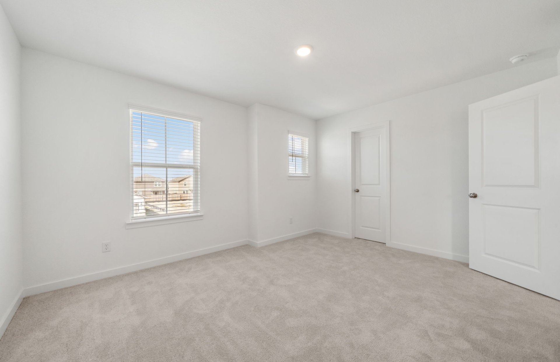 285 Bridge Deck LOOP, Kyle, TX, 78640 | 2770605 | Realty Texas LLC