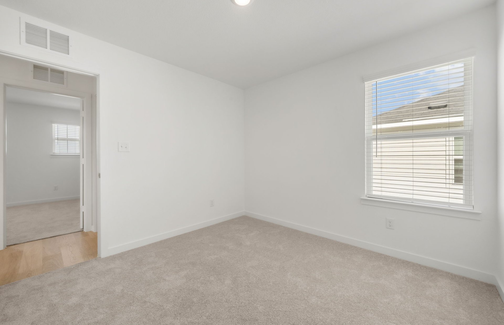285 Bridge Deck LOOP, Kyle, TX, 78640 | 2770605 | Realty Texas LLC