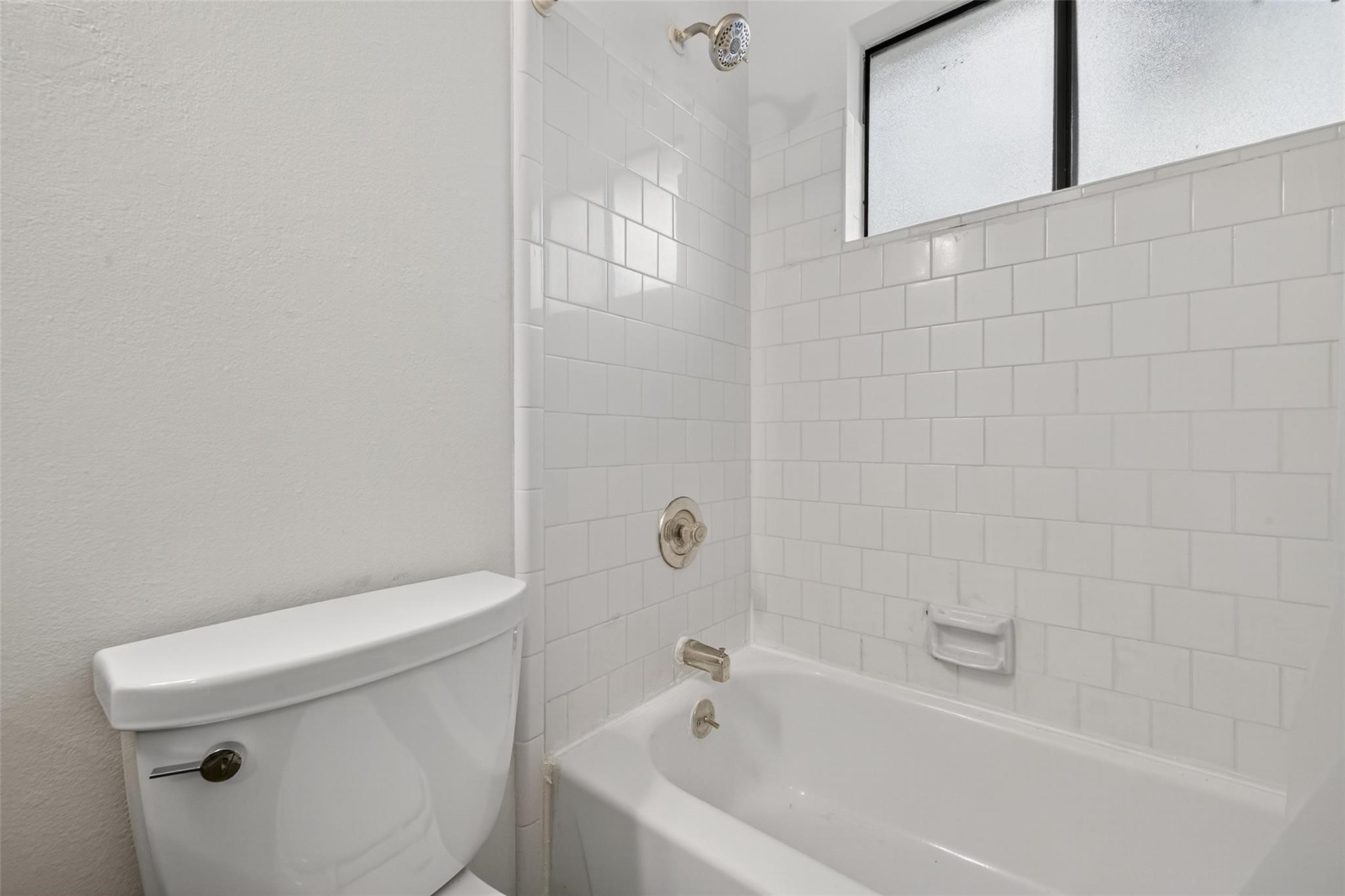 78 E Mistybreeze Circle, Spring, TX, 77381 | 83107825 | Realty Texas LLC