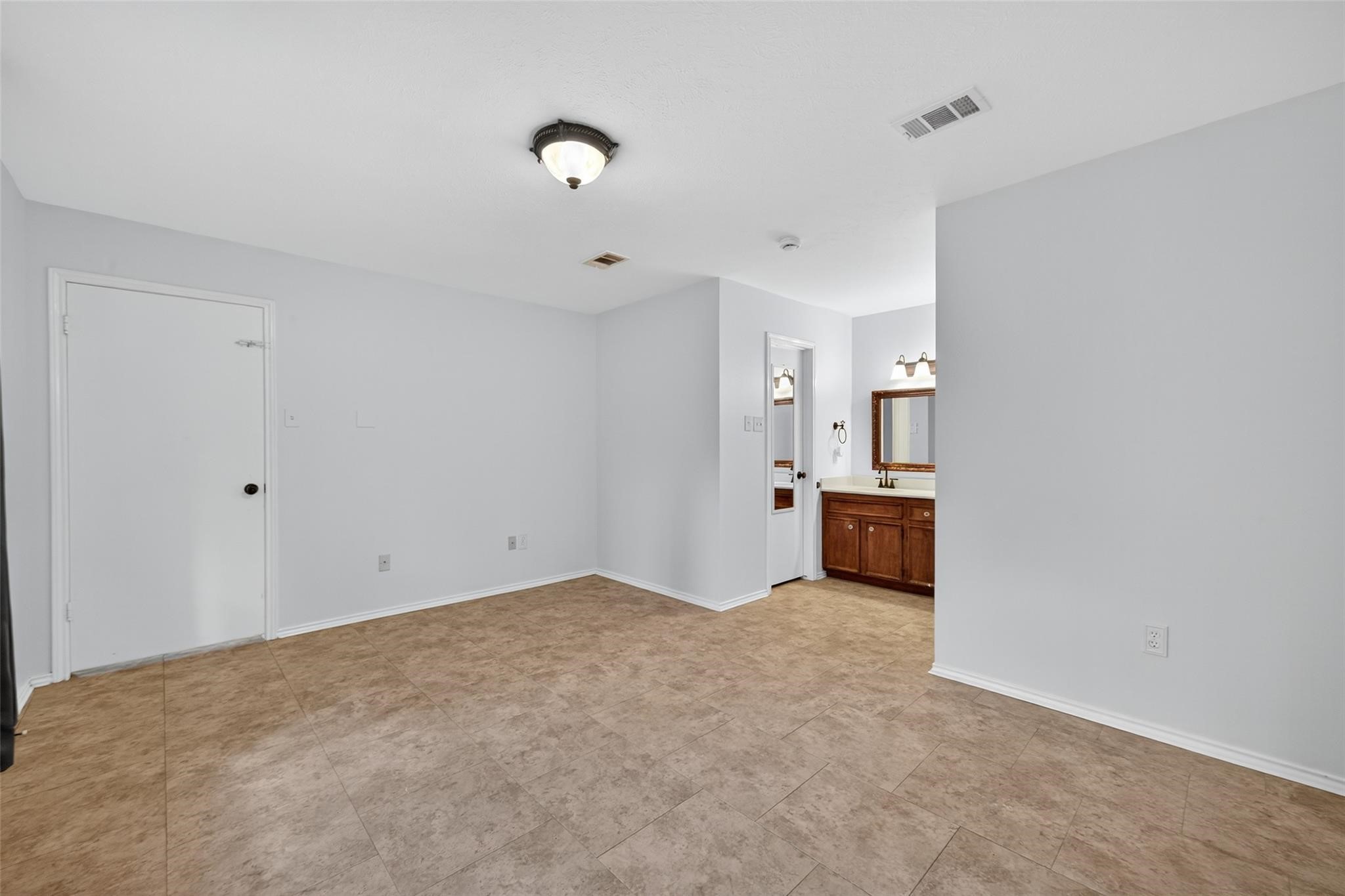 78 E Mistybreeze Circle, Spring, TX, 77381 | 83107825 | Realty Texas LLC