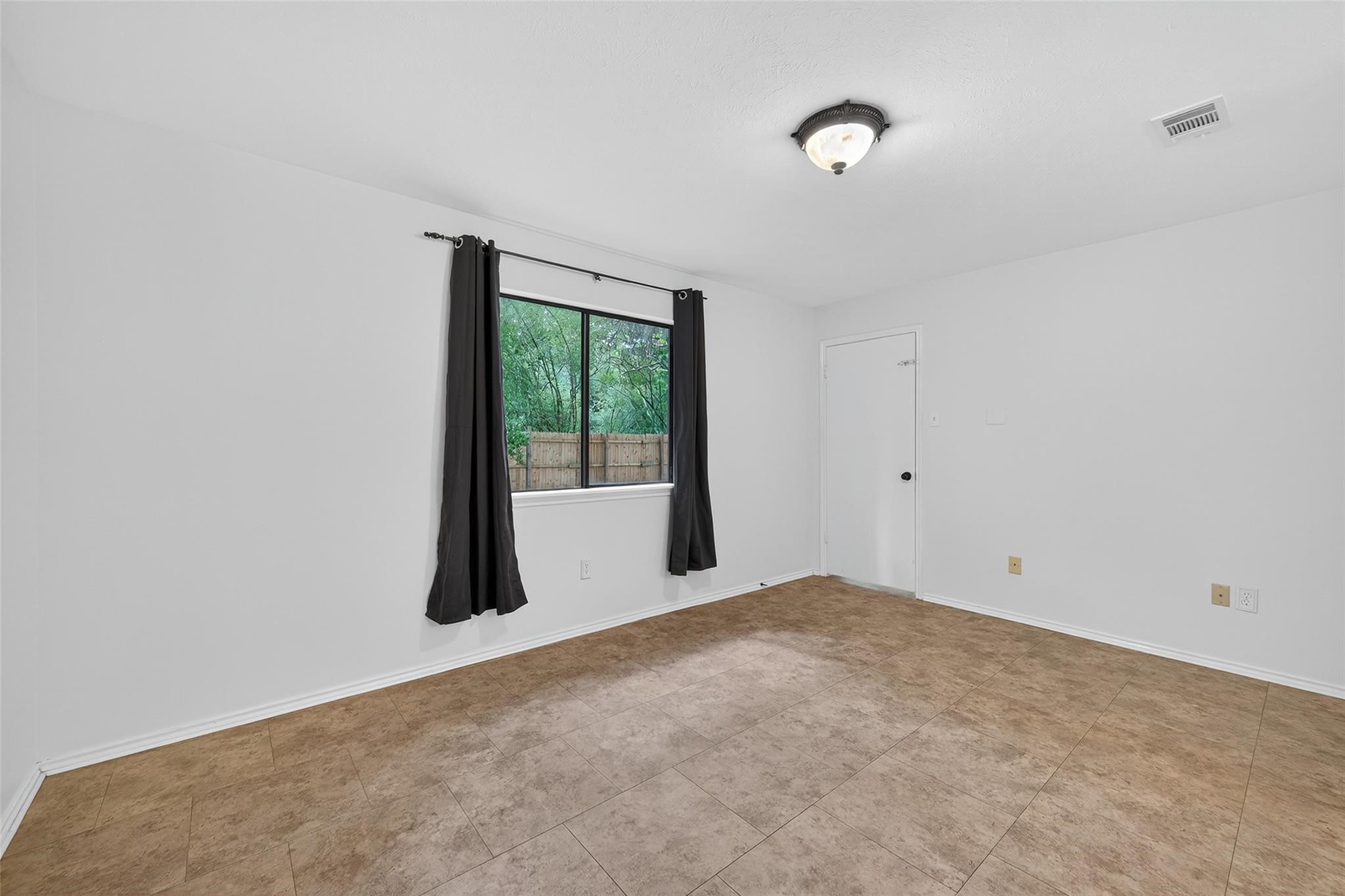 78 E Mistybreeze Circle, Spring, TX, 77381 | 83107825 | Realty Texas LLC