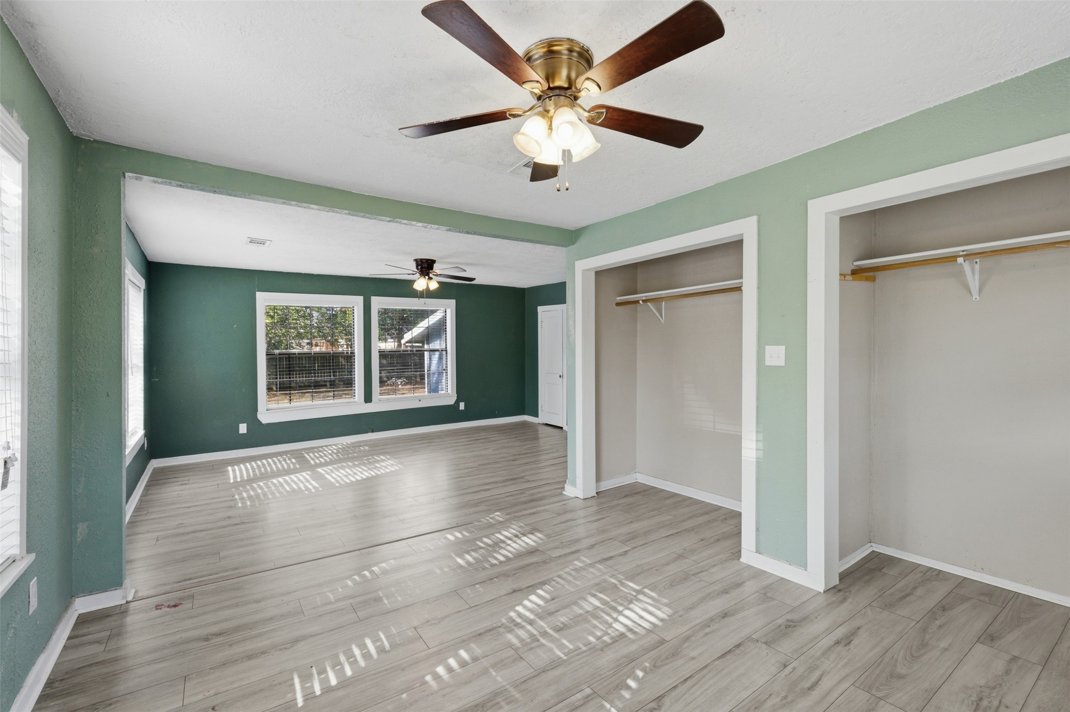 1401 E 29th ST, Bryan, TX, 77802 | 6307166 | Realty Texas LLC