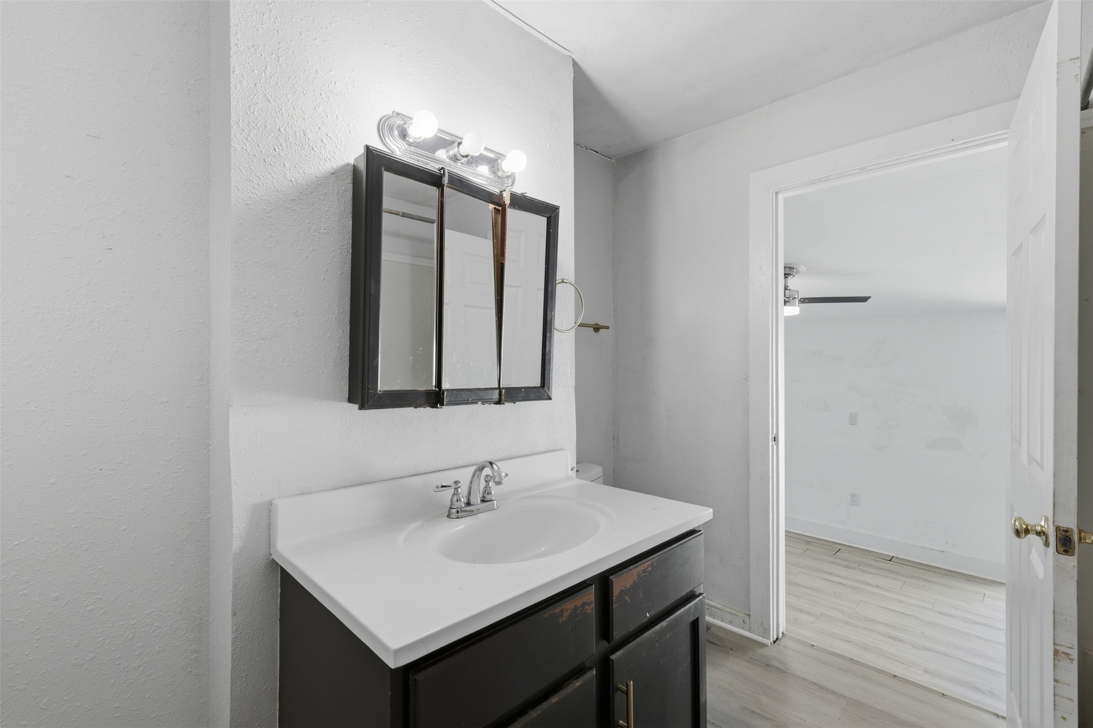 1401 E 29th ST, Bryan, TX, 77802 | 6307166 | Realty Texas LLC