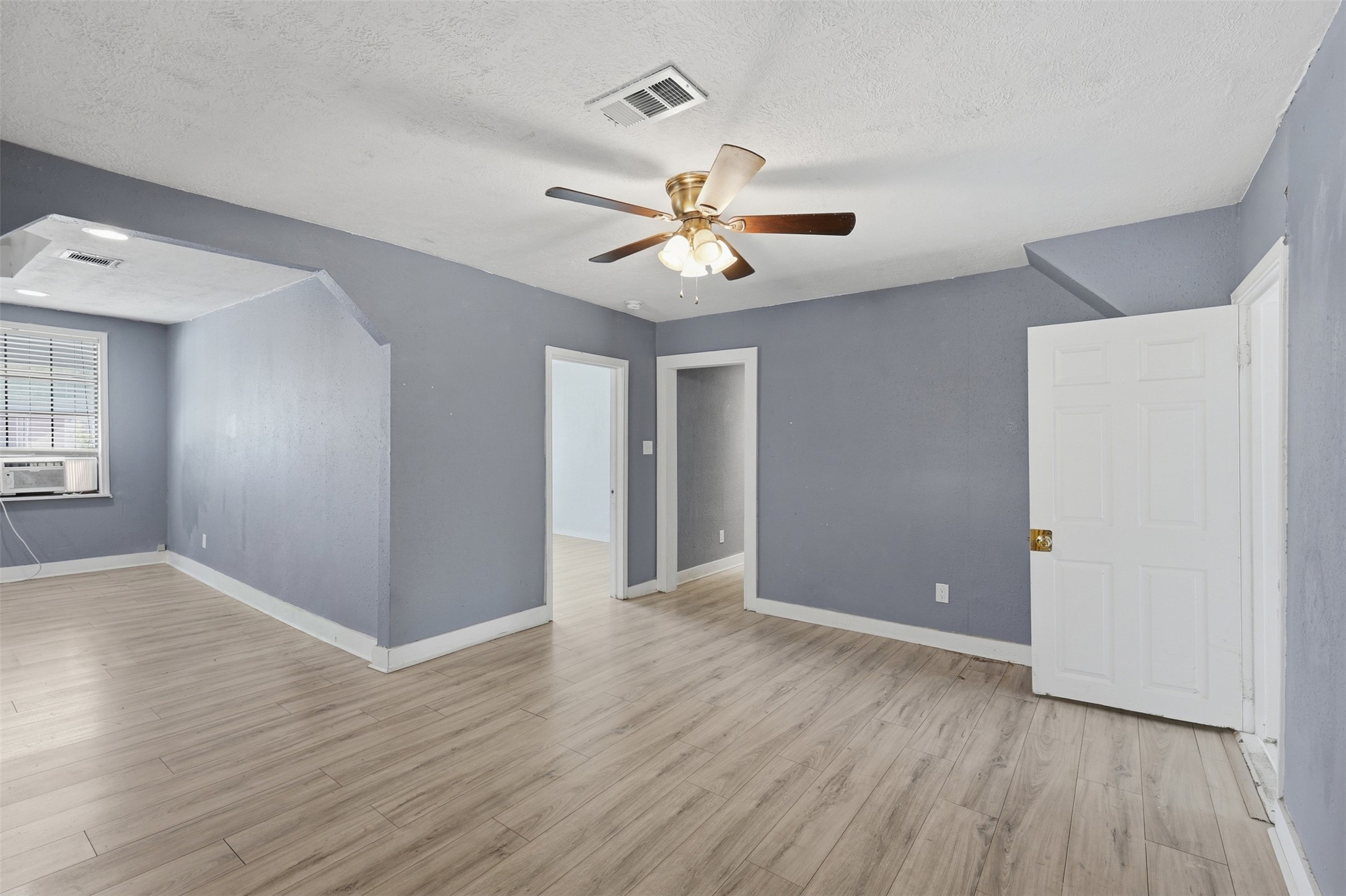 1401 E 29th ST, Bryan, TX, 77802 | 6307166 | Realty Texas LLC
