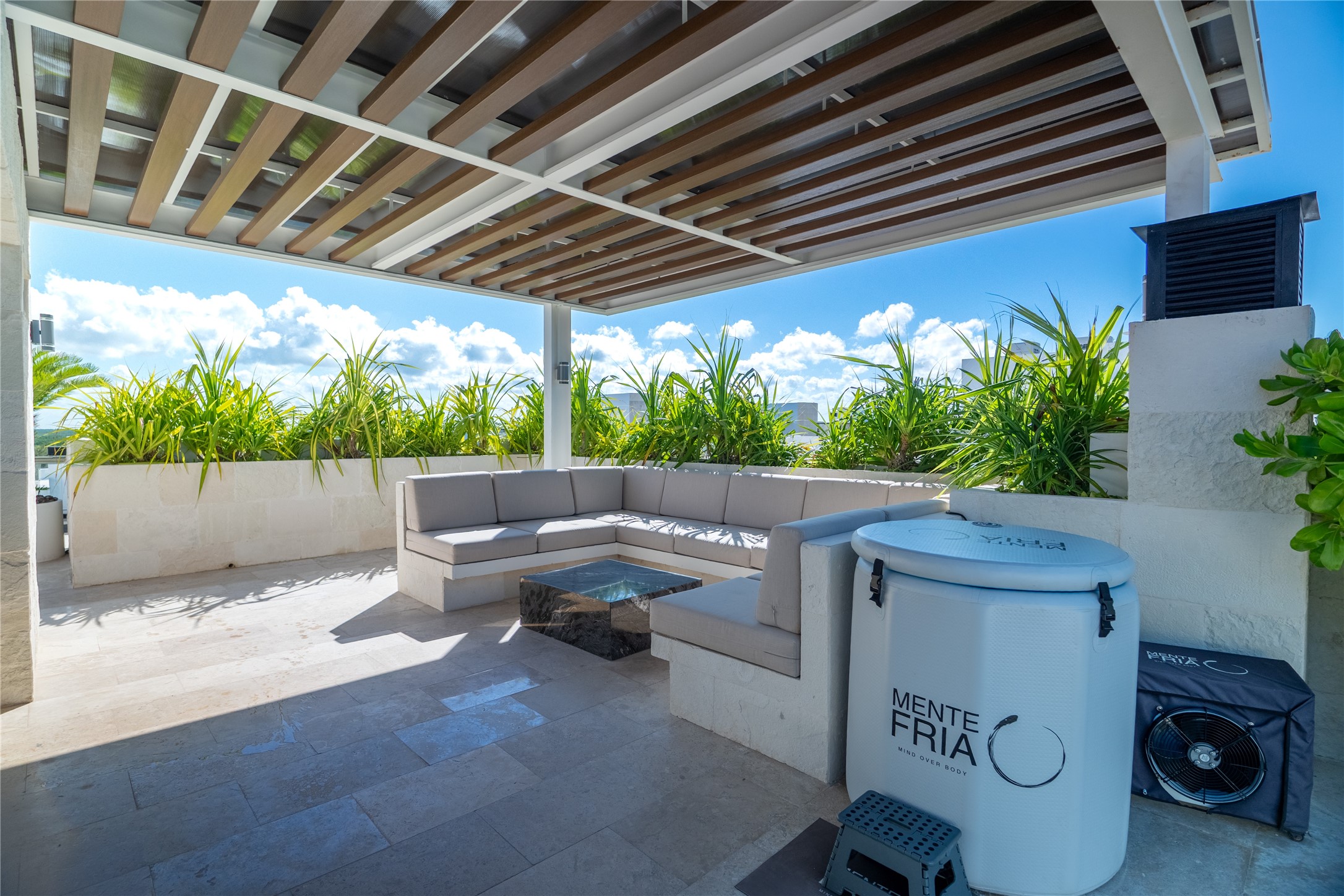 34 Casa Isla Pajaros Edificio 3, Cancun, OS, 77500 | 21387474 | Realty Texas LLC