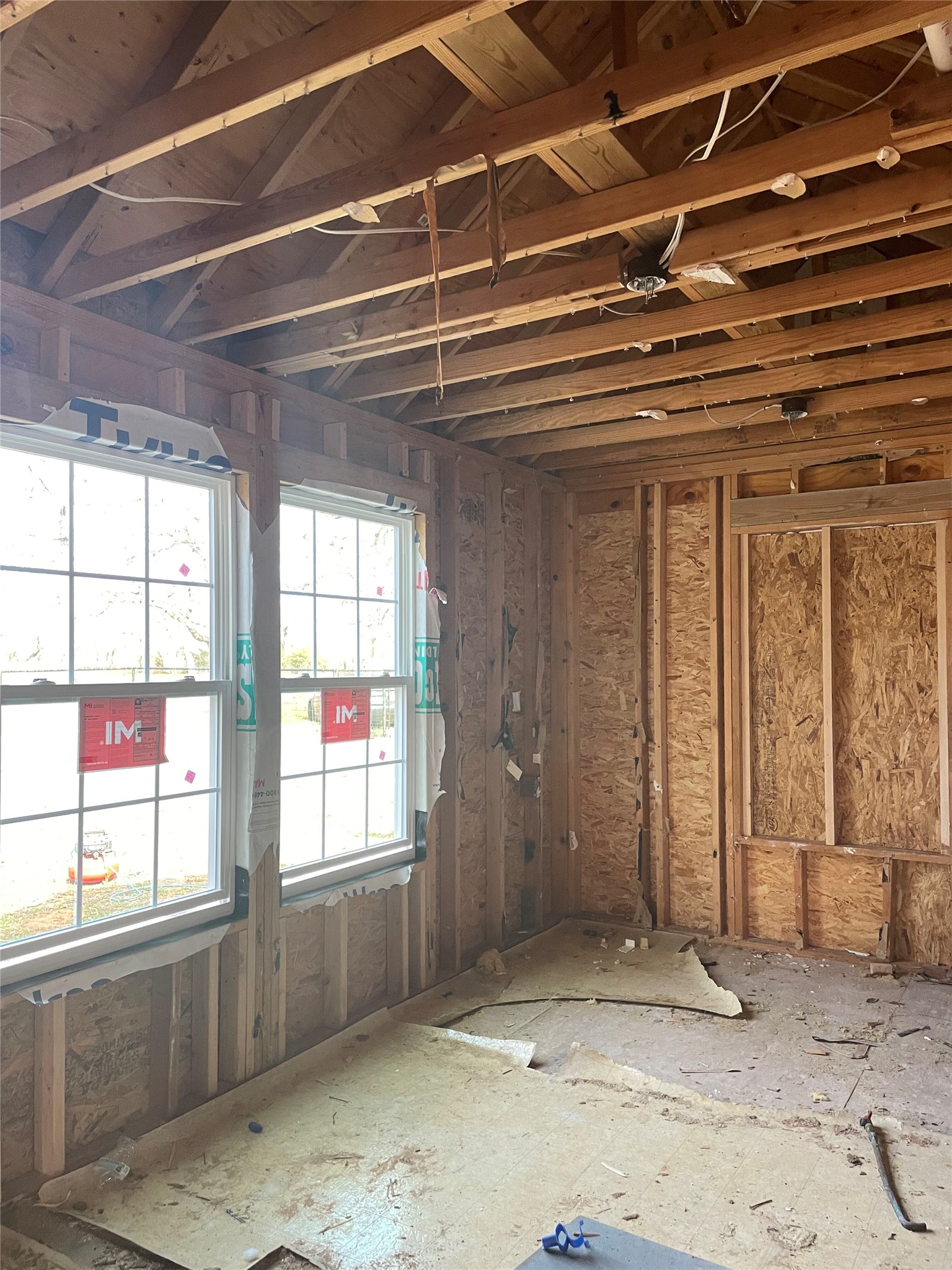 2238 Flash CIR, Luling, TX, 78648 | 1930138 | Realty Texas LLC